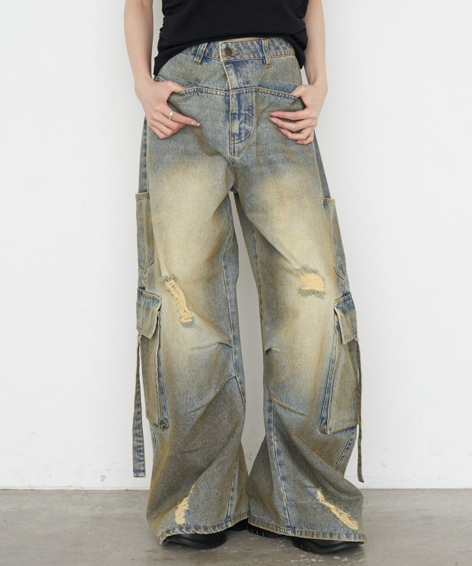 RAY CASSIN(レイカズン) カーゴバレルルーズデニムパンツ