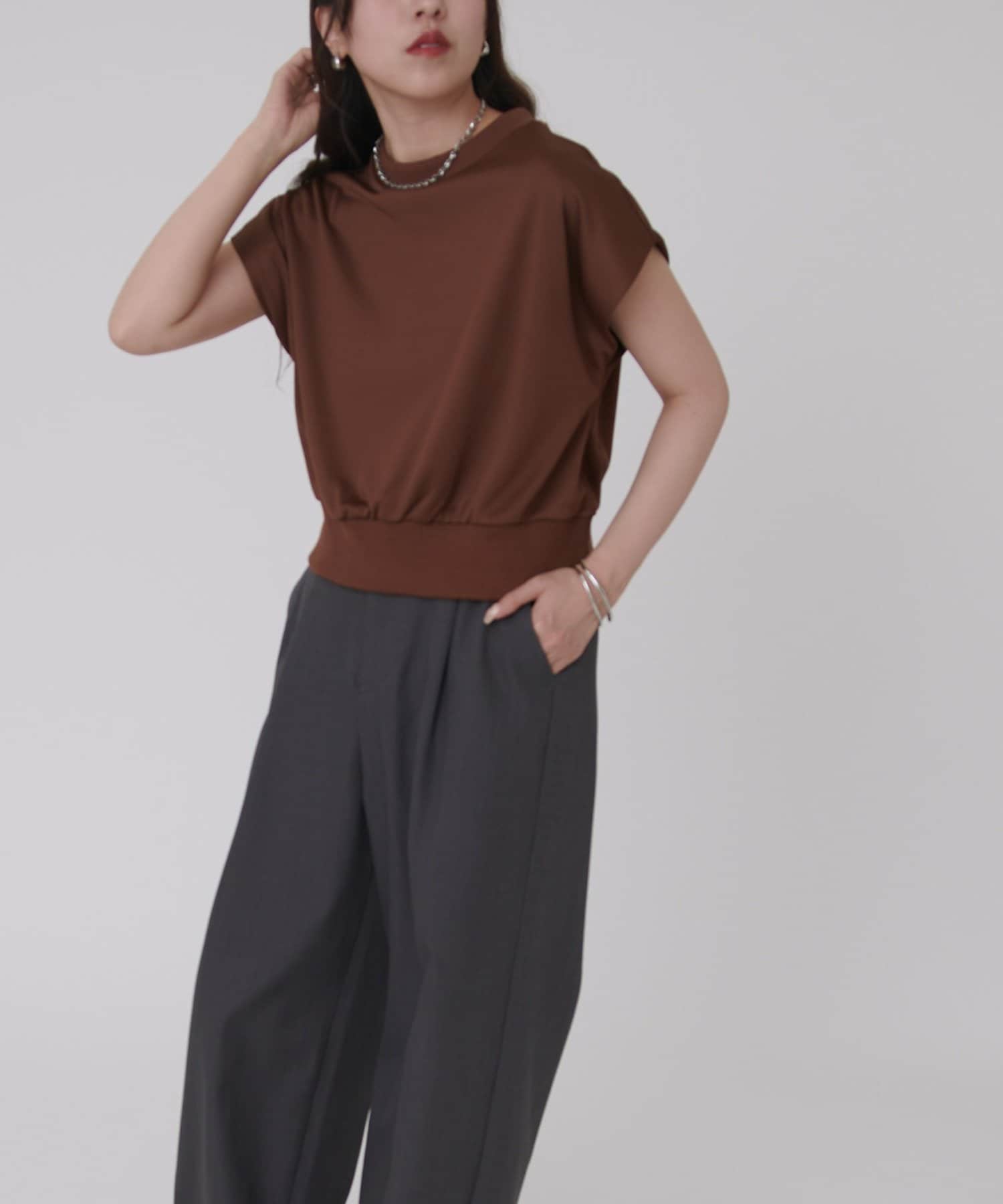 COLONY 2139(コロニー トゥーワンスリーナイン) 【WEB限定】2WAYフレンチスリーブZIP付トップス