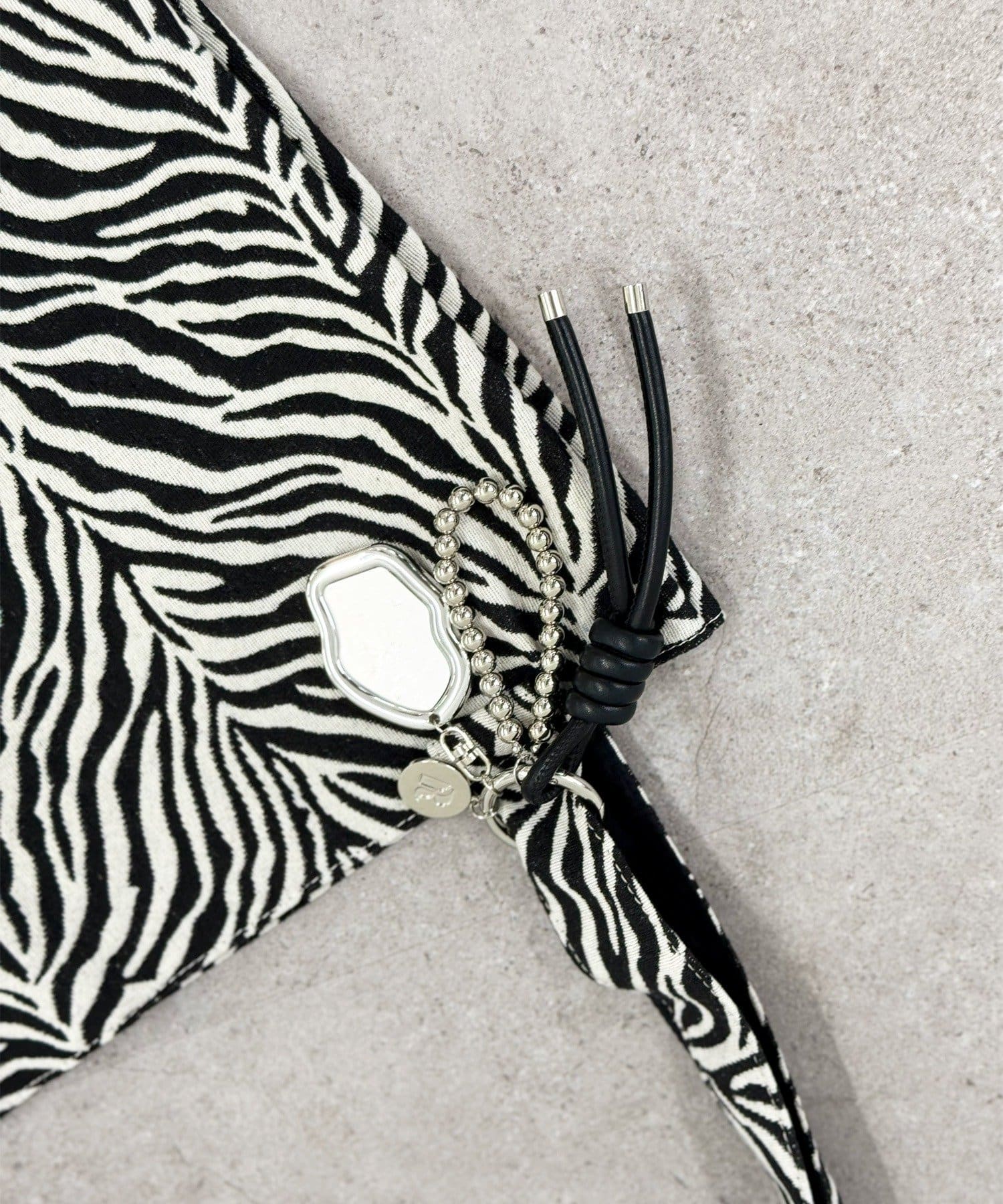 RIVE DROITE(リヴドロワ) 【アレンジ自在】ミラーチャーム