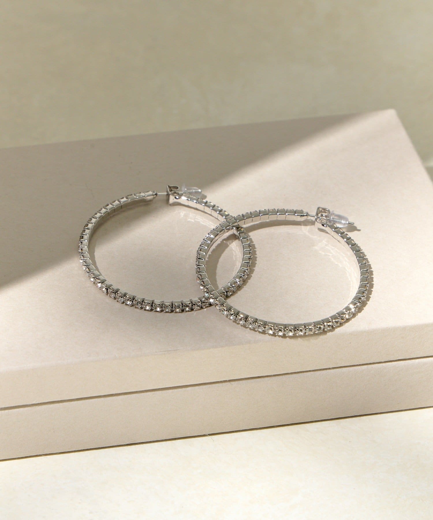 Lattice(ラティス) ビジューピアス