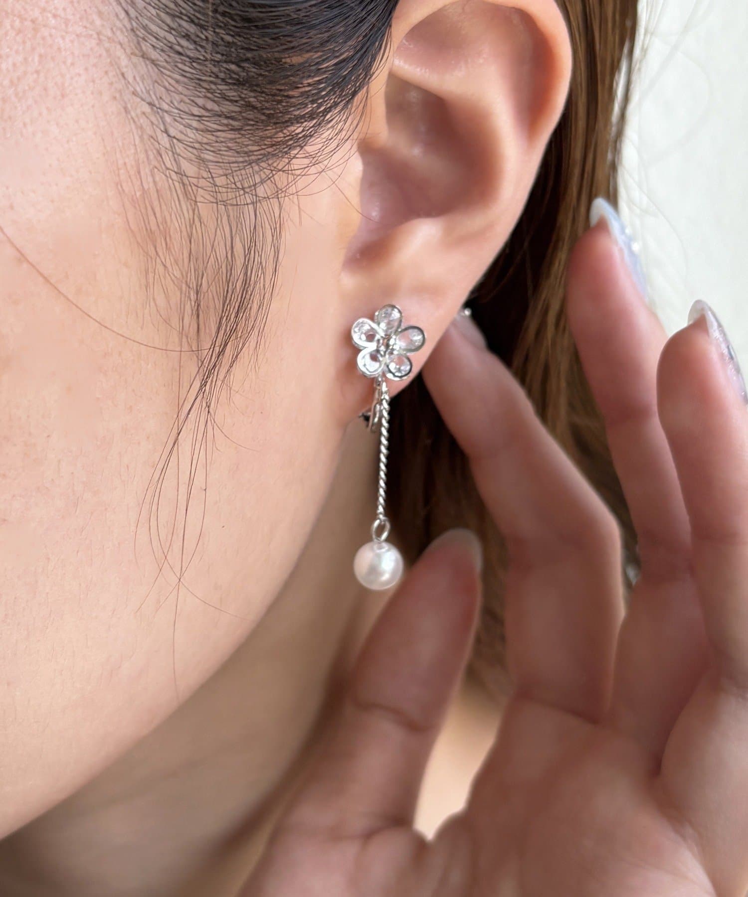 Lattice(ラティス) フラワーパールイヤリング