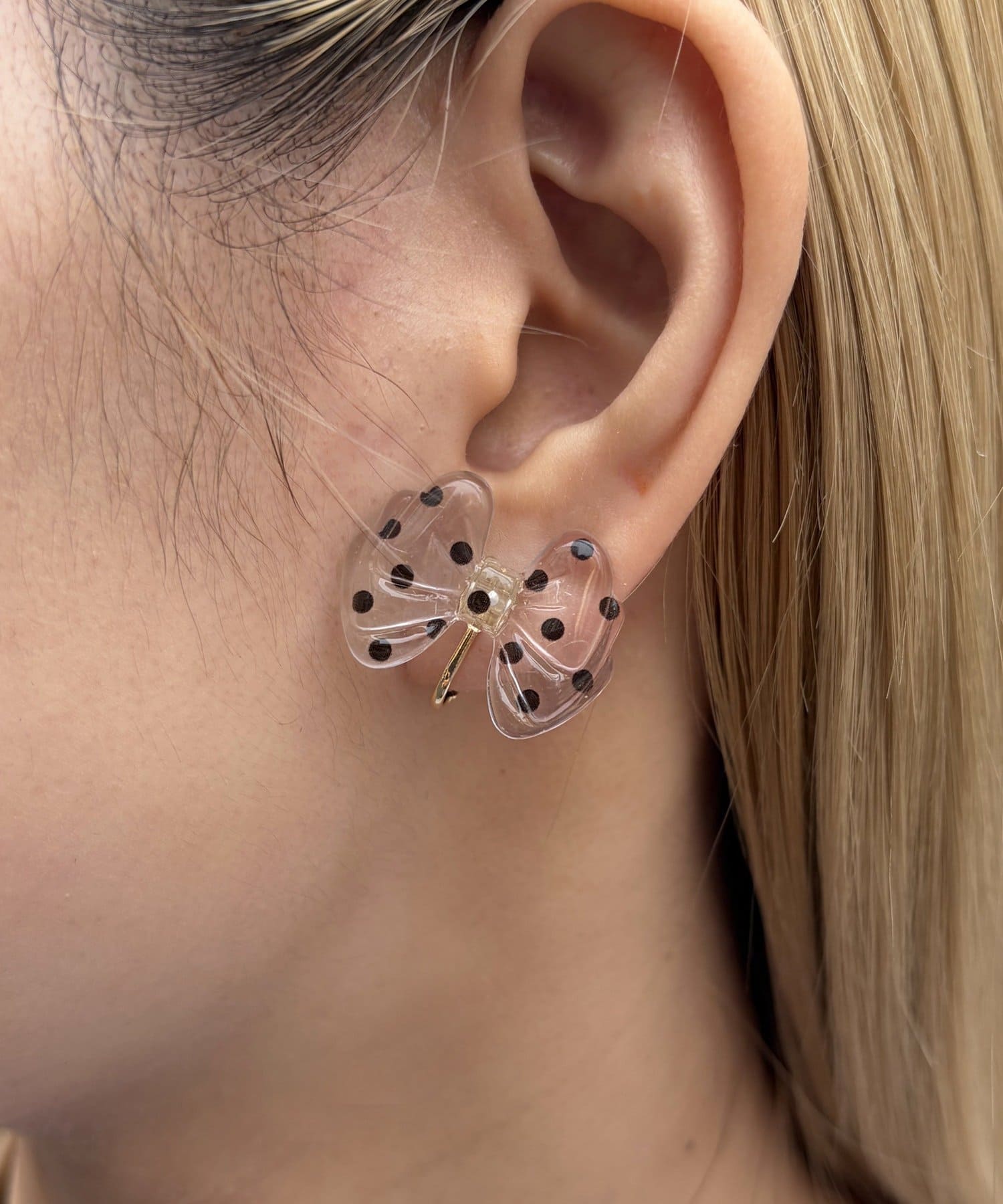 Lattice(ラティス) リボンドットイヤリング