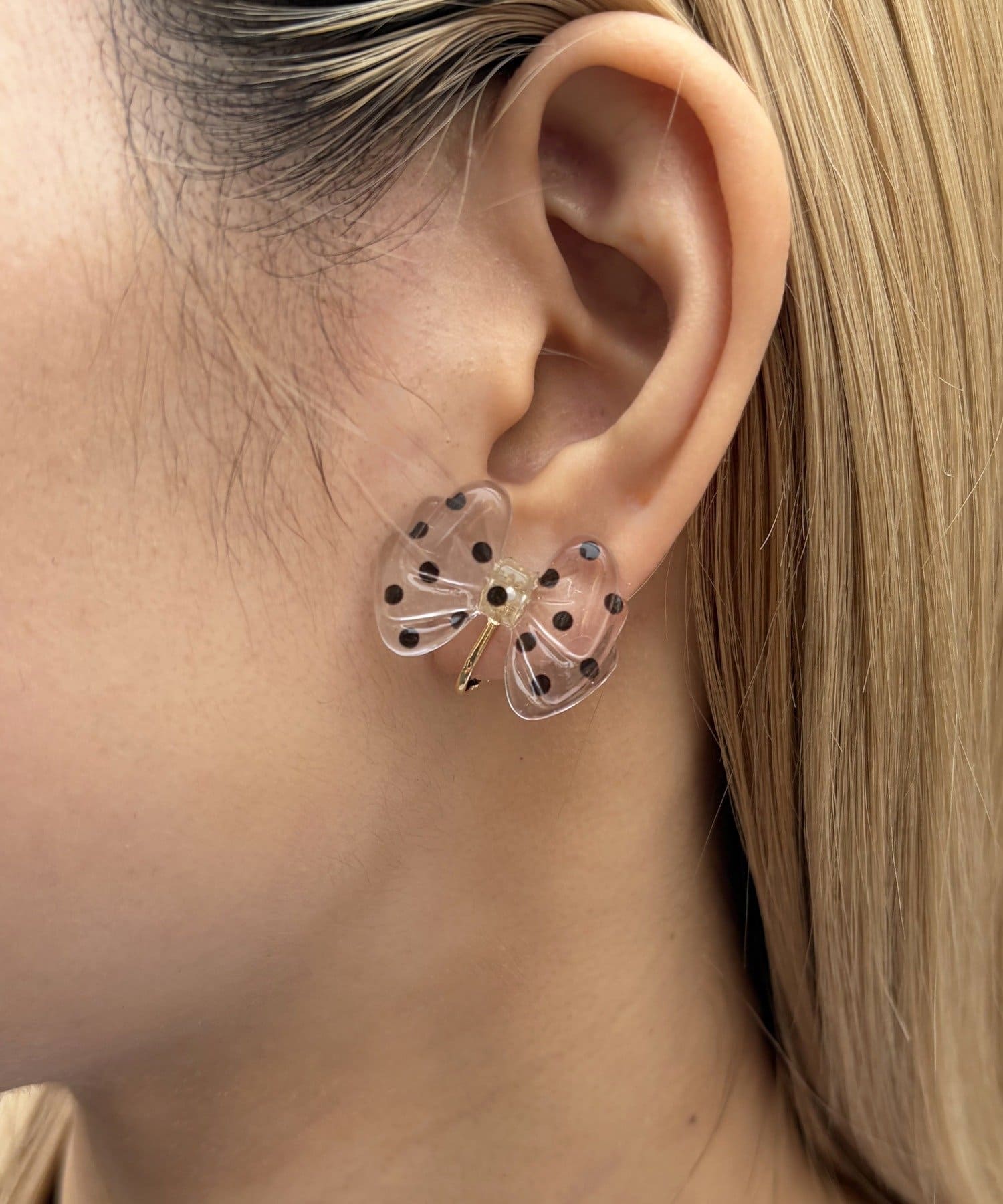 Lattice(ラティス) リボンドットイヤリング