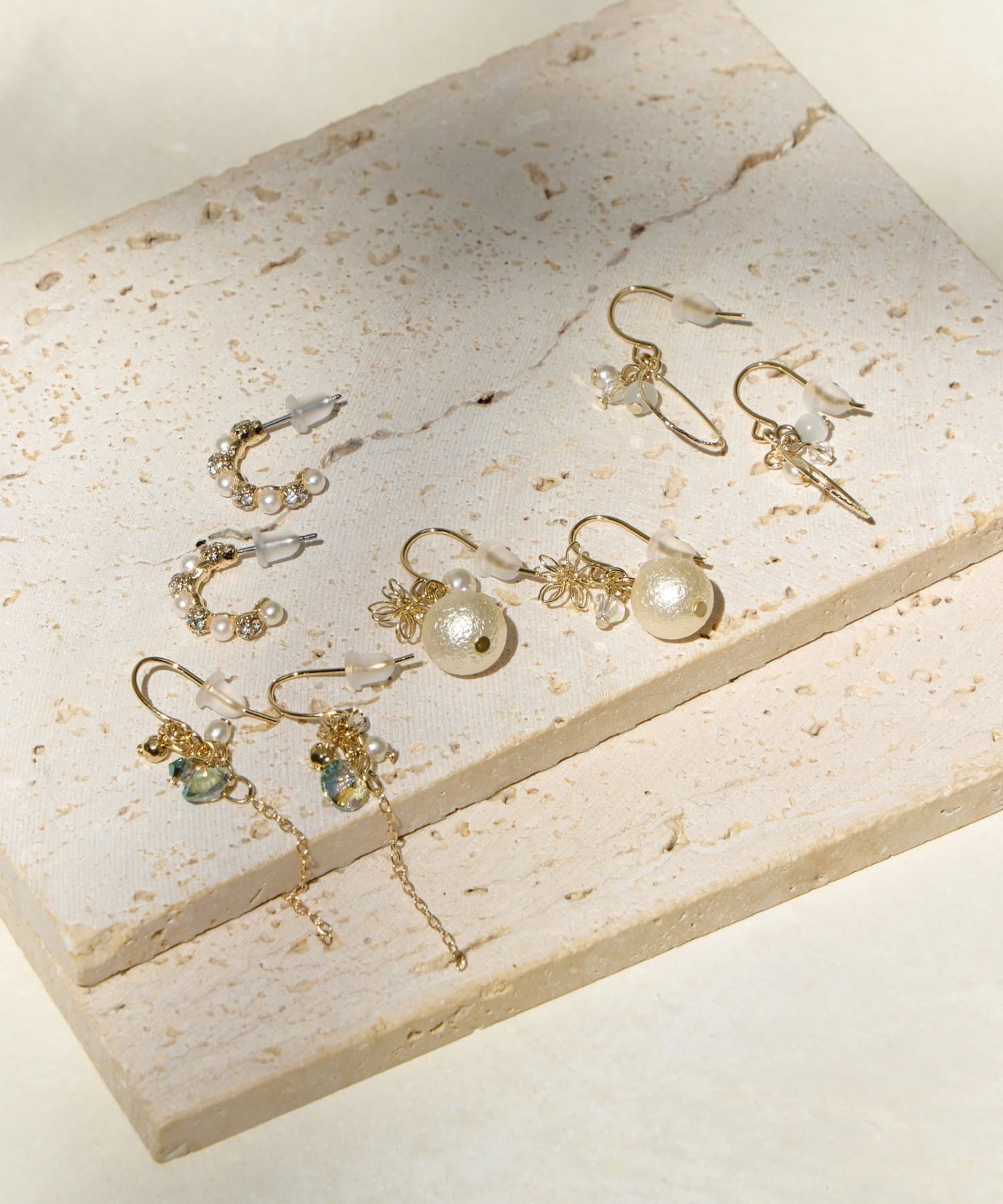 Lattice(ラティス) 華奢ピアス