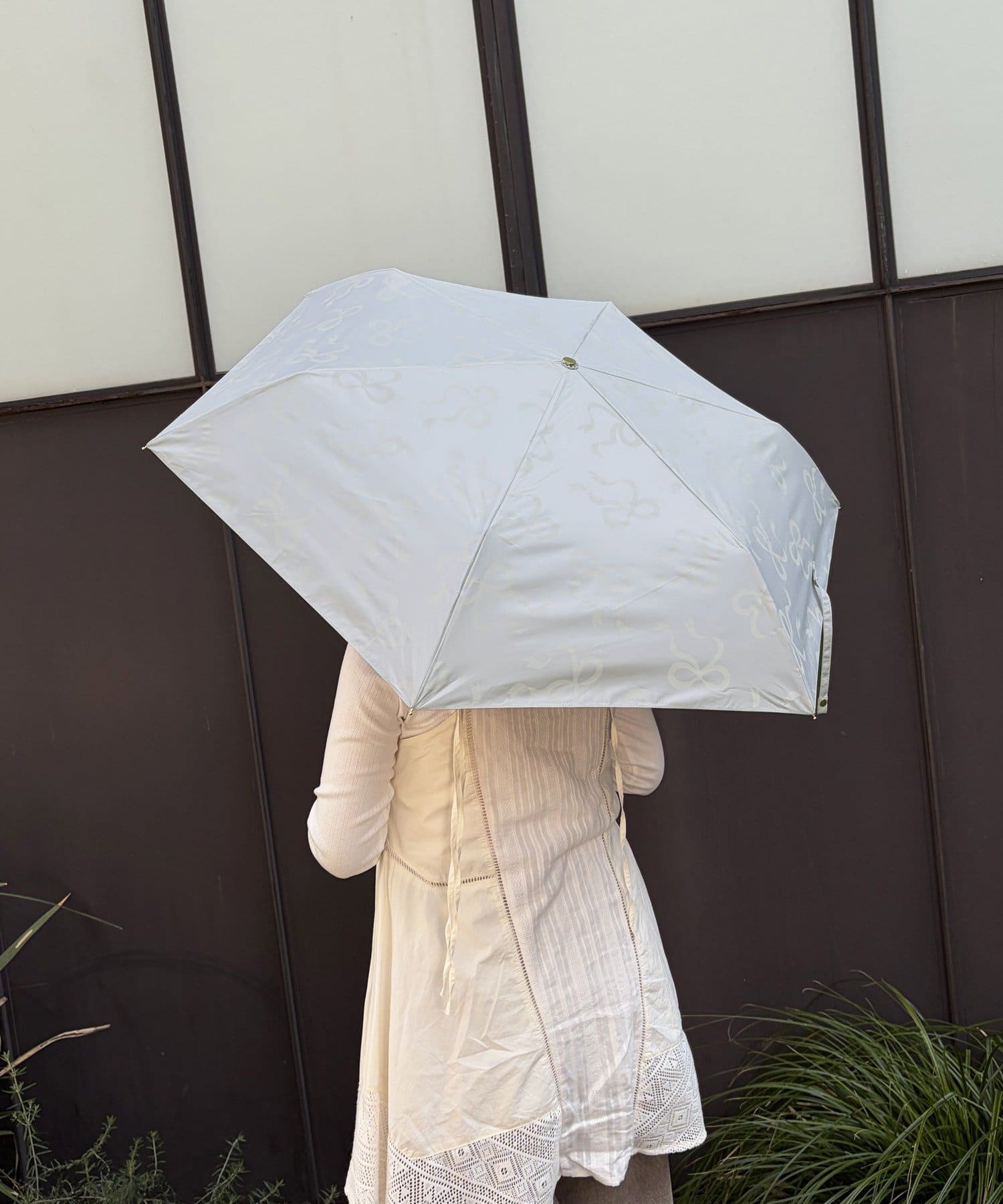 Lattice(ラティス) 【完全遮光100%】【晴雨兼用】折り畳み傘(リボン)