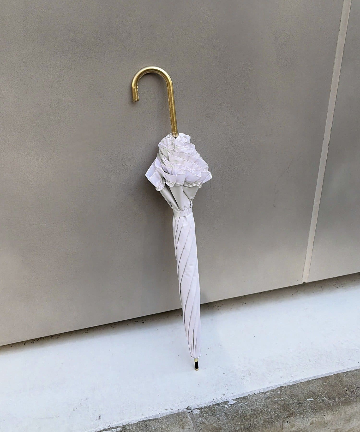 Lattice(ラティス) 【完全遮光100%】【晴雨兼用】長傘(フリル)