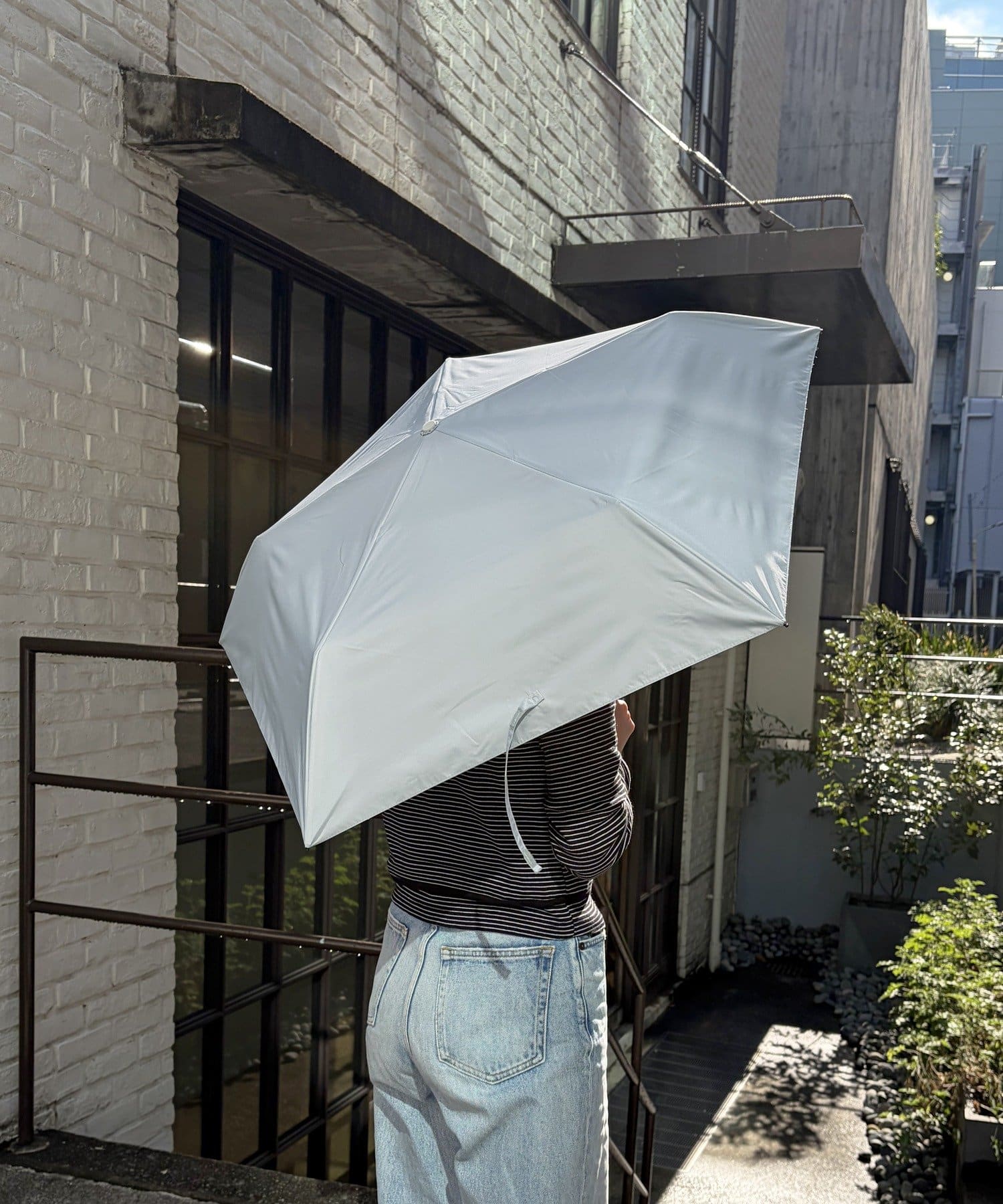 Lattice(ラティス) 【完全遮光100%】【軽量160g/晴雨兼用】軽量折り畳み傘(無地)