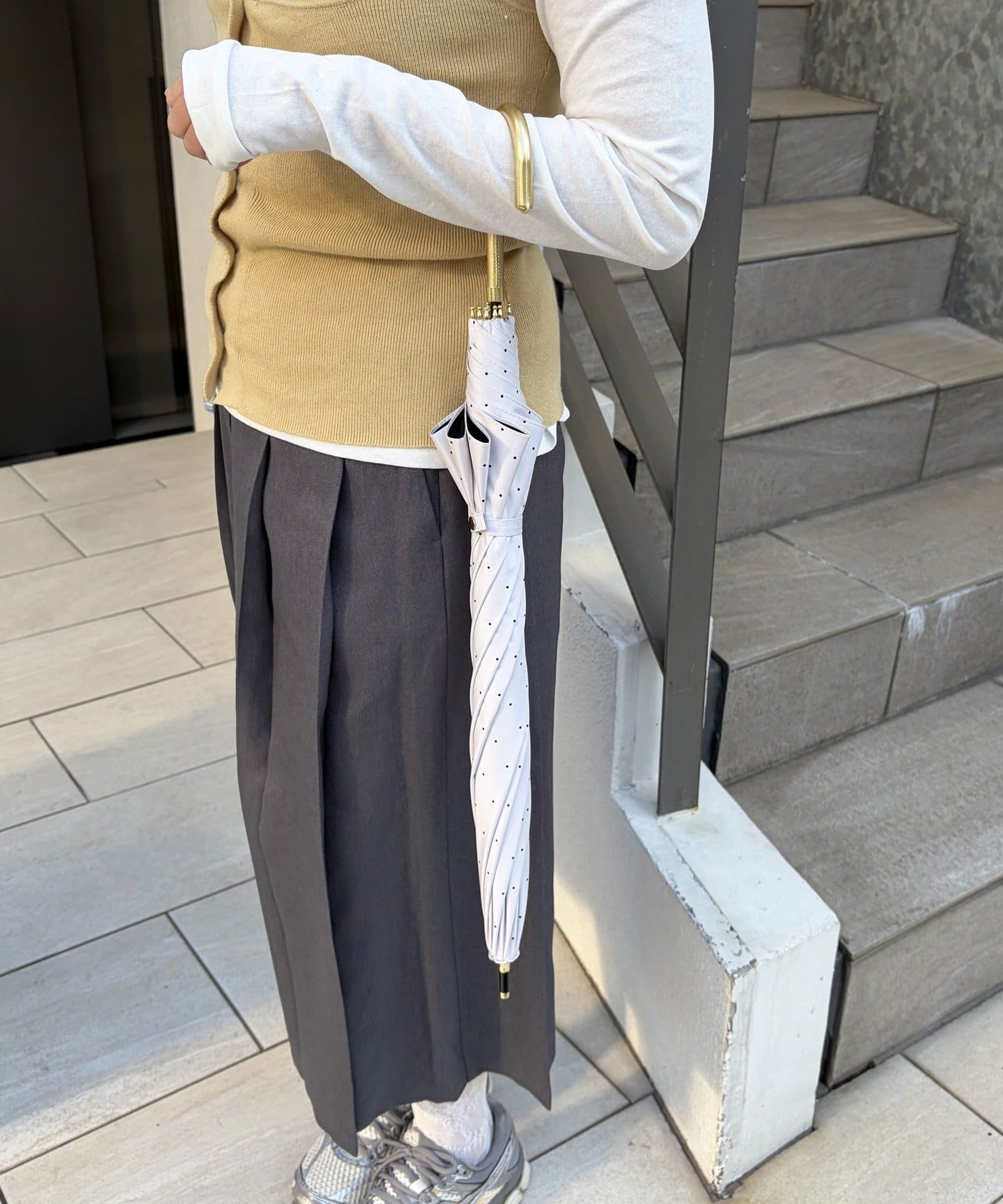 Lattice(ラティス) 【完全遮光100%】【晴雨兼用】長傘(ドット)