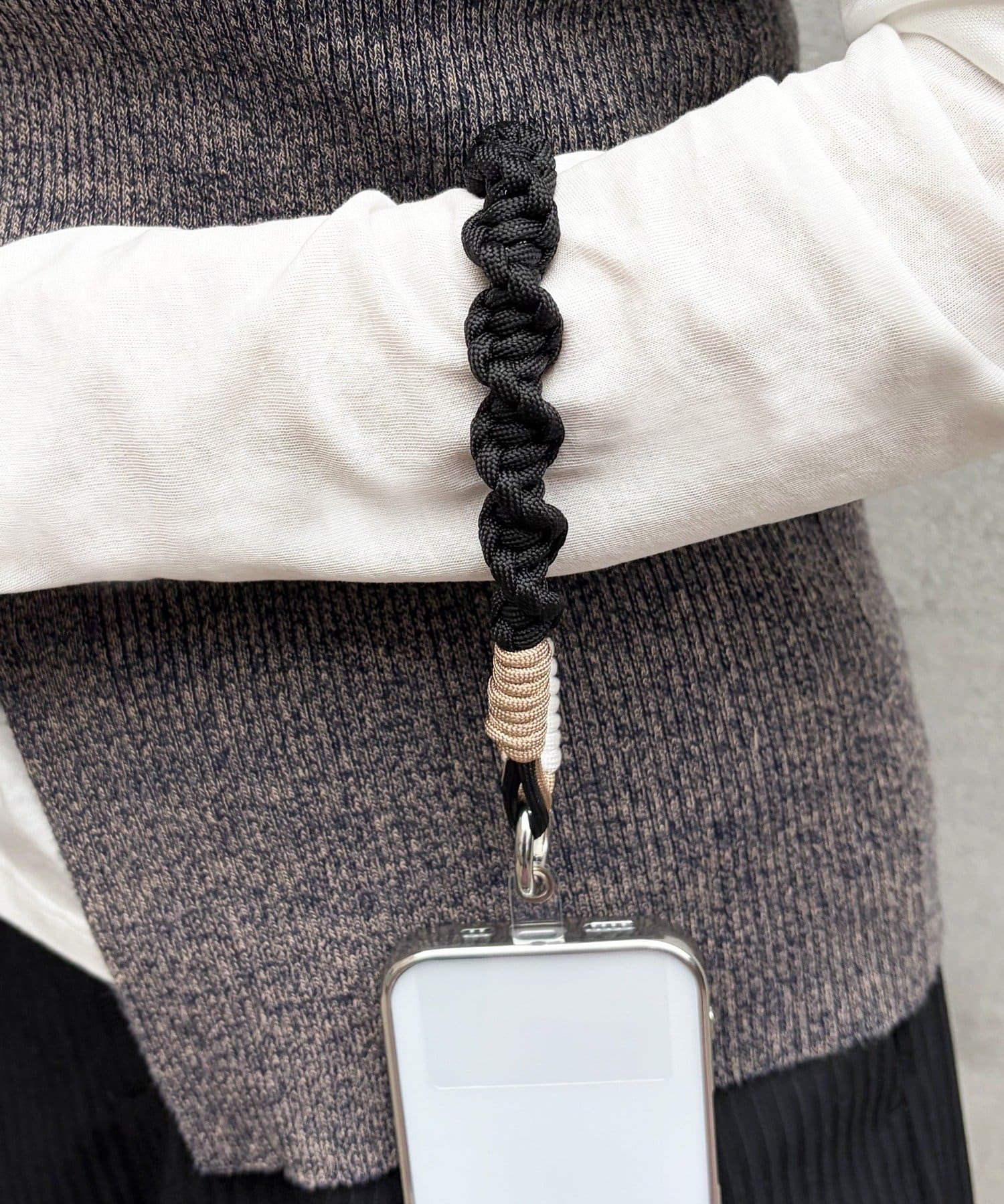 Lattice(ラティス) パラコードボリュームマルチストラップ