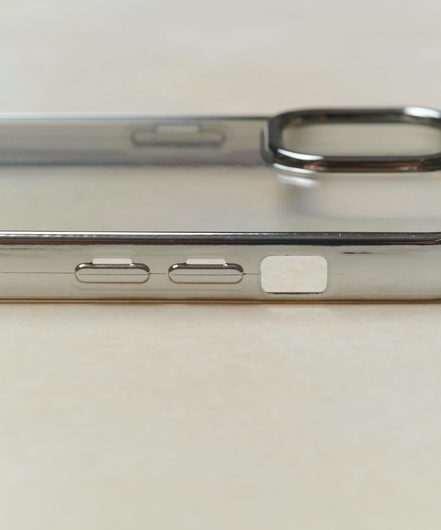 Lattice(ラティス) シルバークリアスマホケース(iPhone13/14)