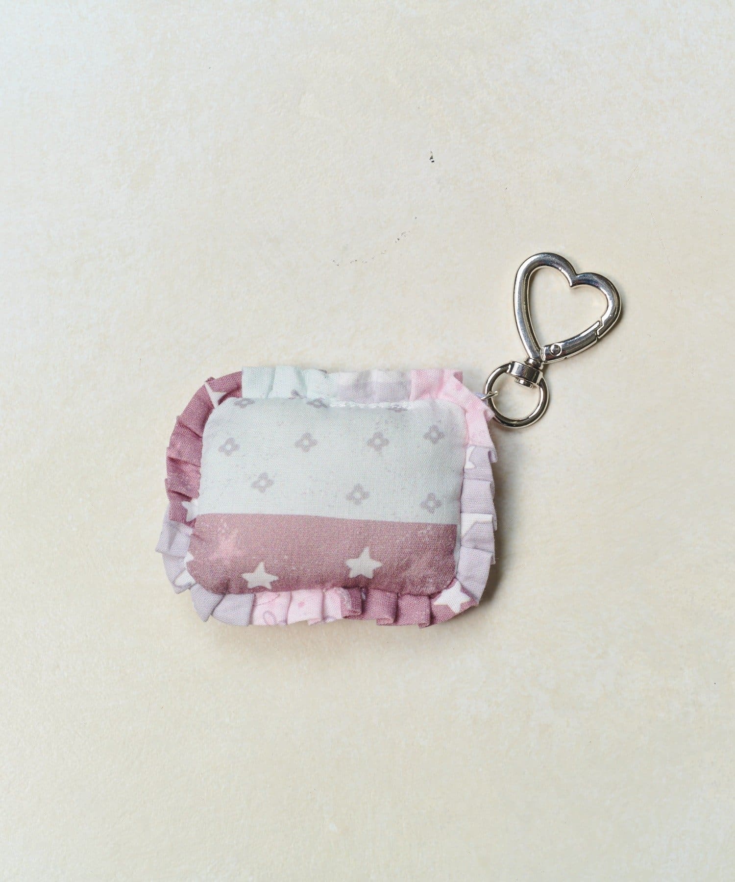 Lattice(ラティス) 【ボタンアイテム】パッチワーククッションチャーム