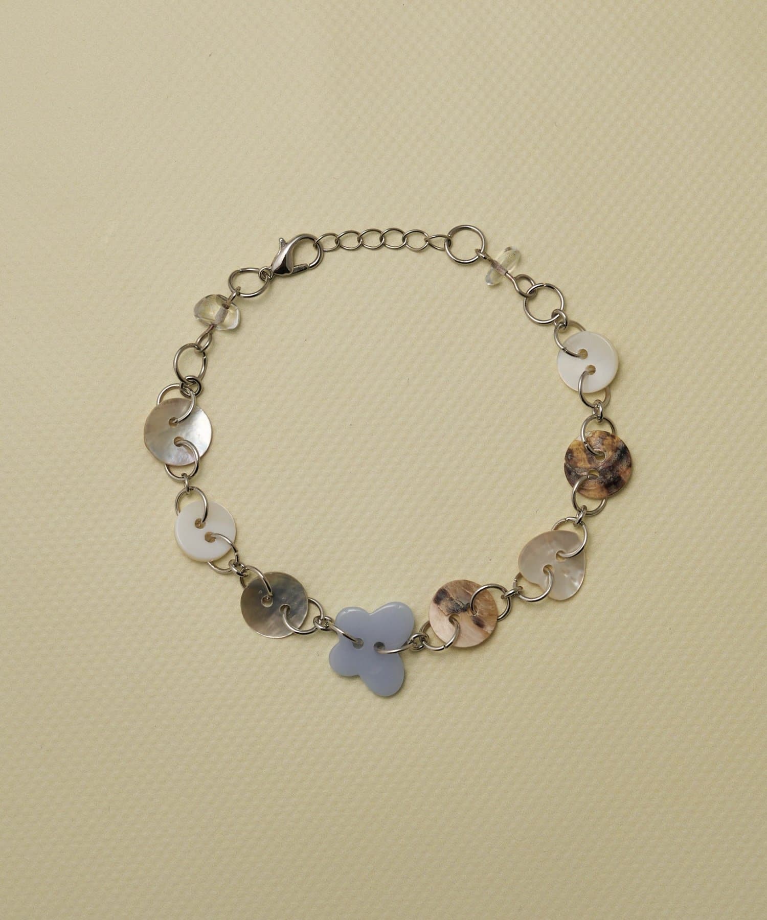 Lattice(ラティス) 【ボタンアイテム】ブレスレット