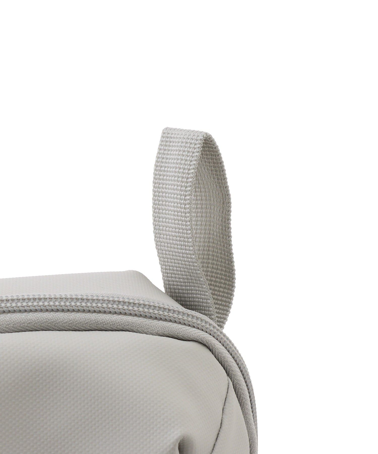 3COINS(スリーコインズ) 仕切りが多いガジェットポーチ