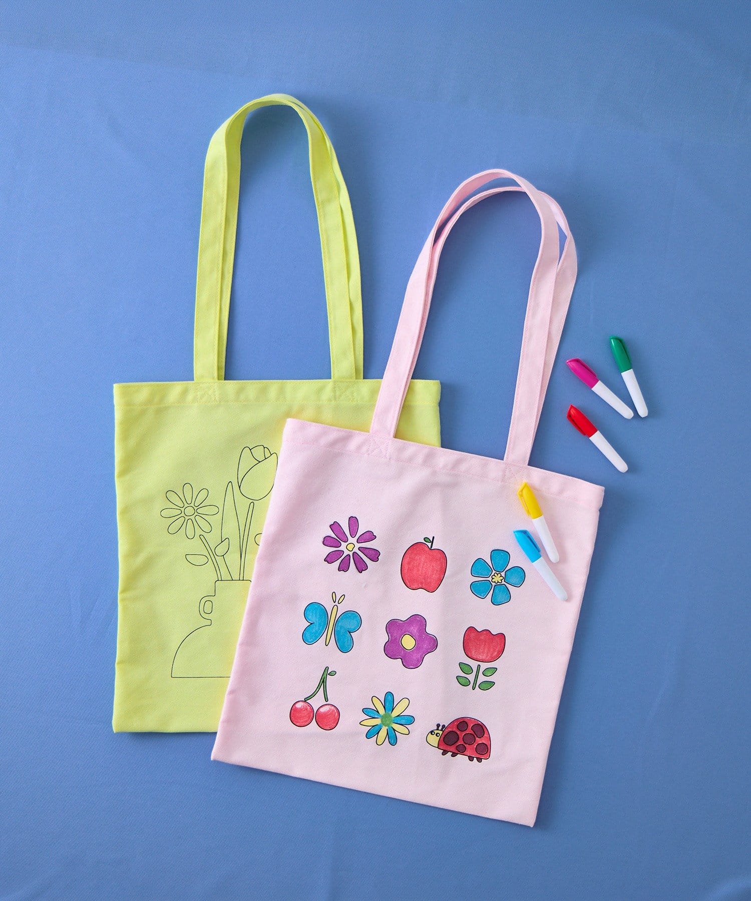 3COINS(スリーコインズ) 塗り絵トートセット