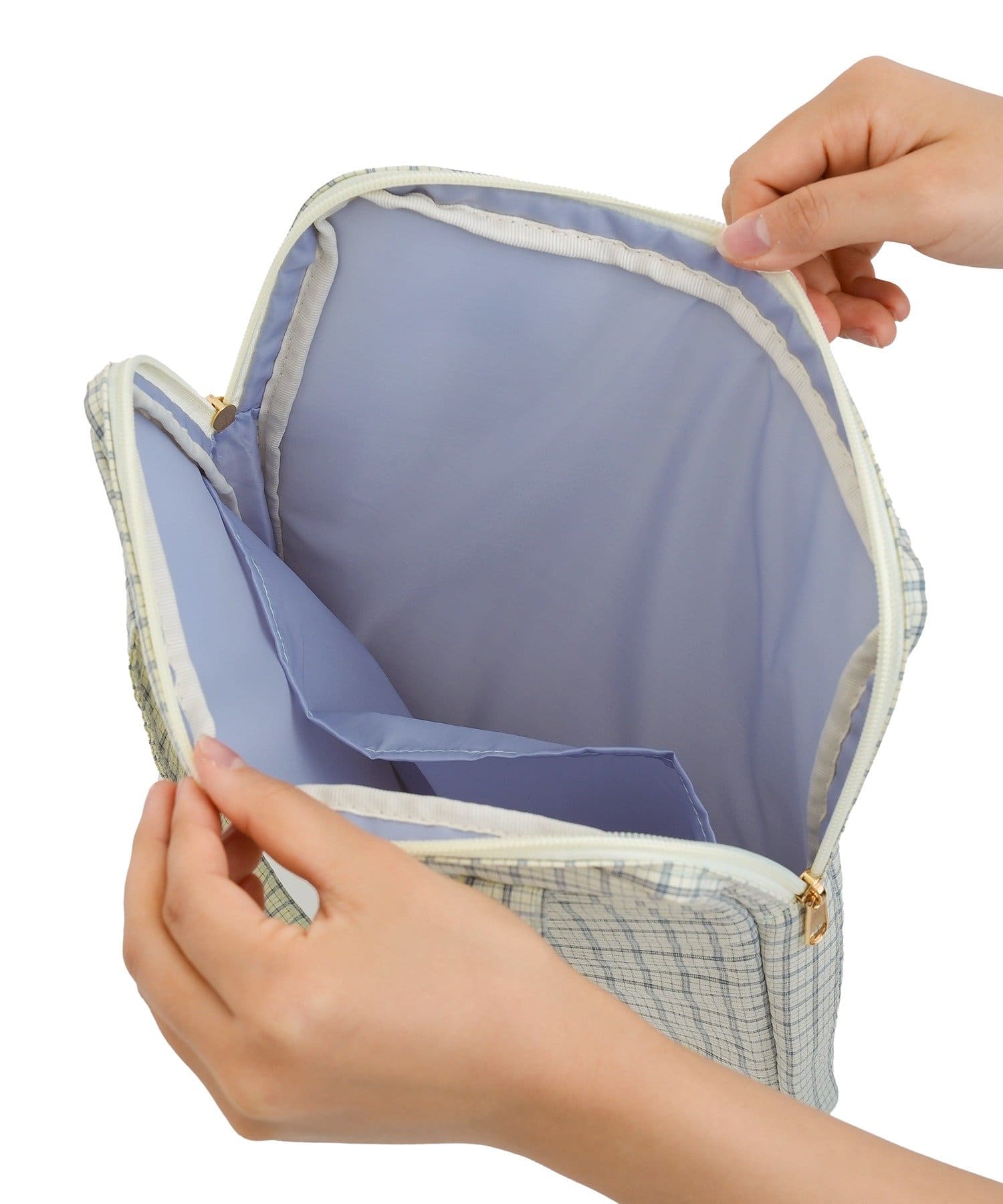 3COINS(スリーコインズ) ショルダー付きPCケース：15インチ