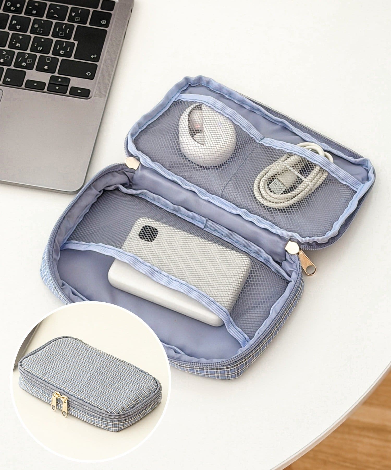 3COINS(スリーコインズ) ガジェットポーチ