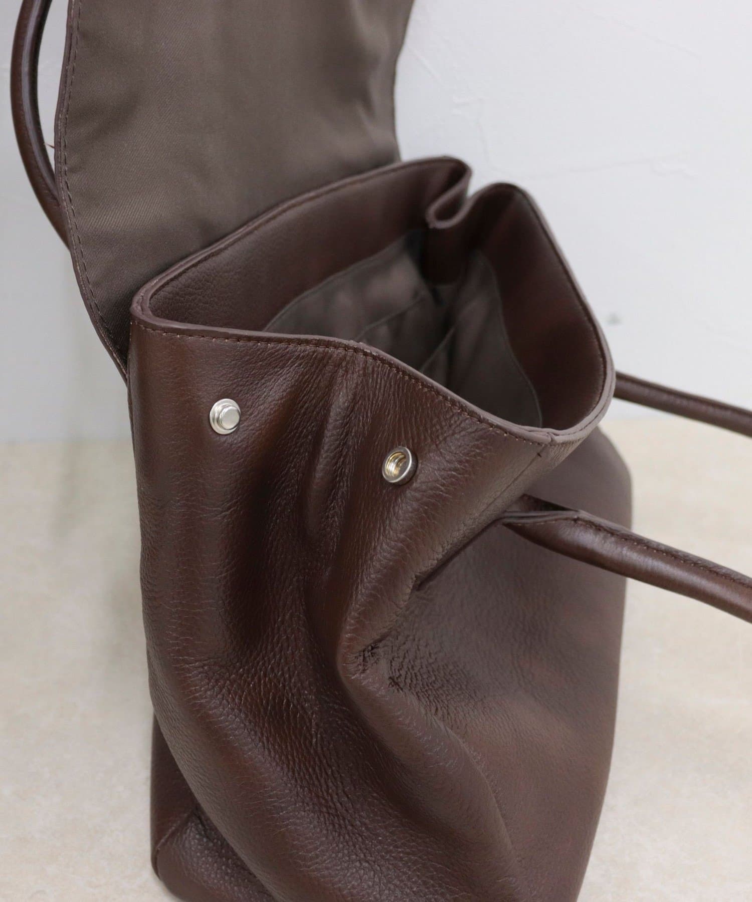 FREDY & GLOSTER(フレディ アンド グロスター) 【@sora_522m企画】フラップデザインレザーバッグ