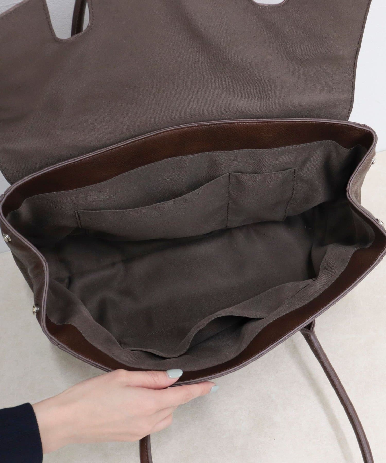 FREDY & GLOSTER(フレディ アンド グロスター) 【@sora_522m企画】フラップデザインレザーバッグ