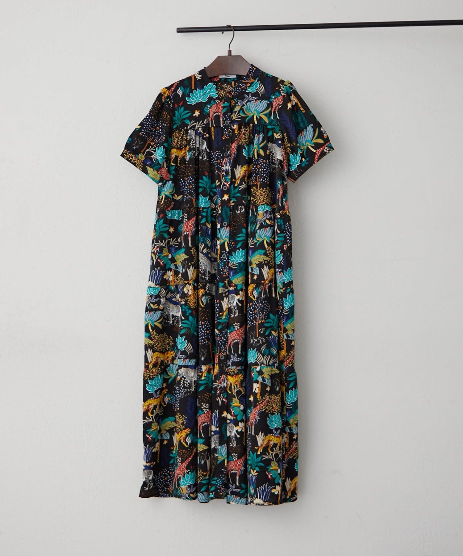 Remind me and forever(リマインドミーアンドフォーエバー) 【大人気リバイバル / 体型カバーにも◎】アソート柄ティアードワンピース