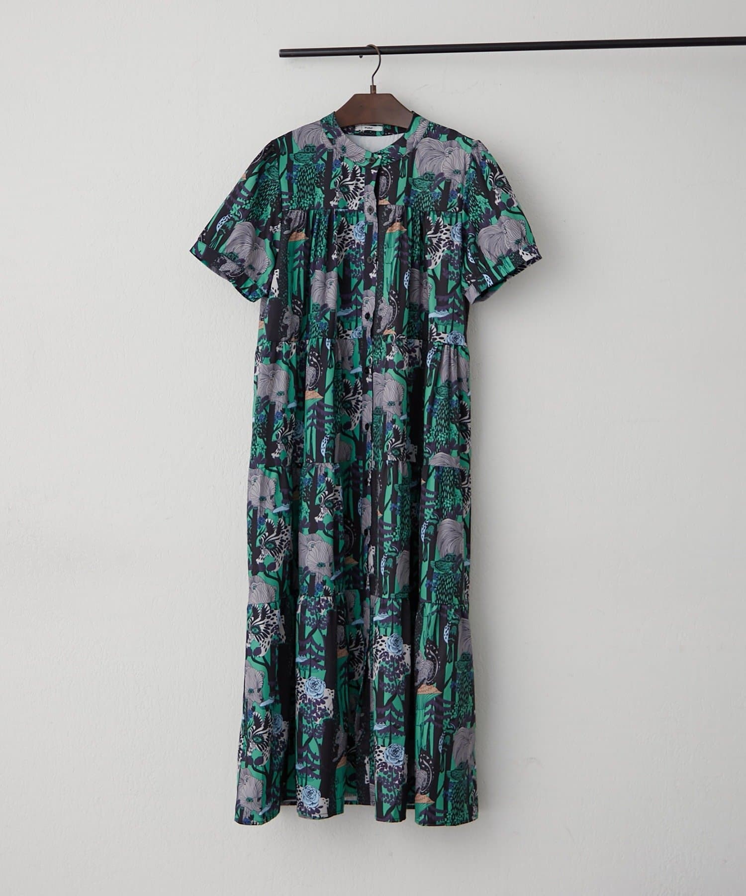 Remind me and forever(リマインドミーアンドフォーエバー) 【大人気リバイバル / 体型カバーにも◎】アソート柄ティアードワンピース