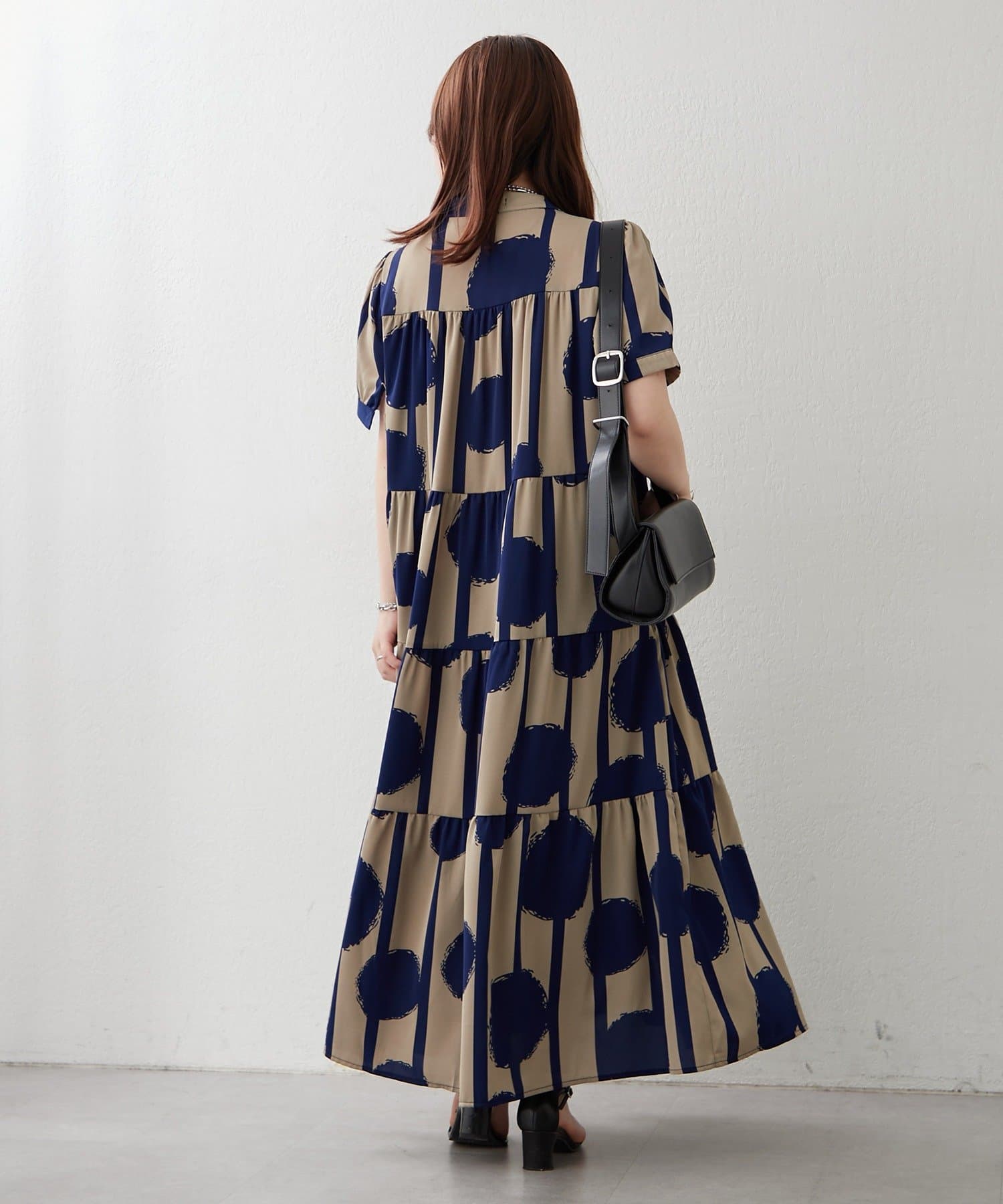 Remind me and forever(リマインドミーアンドフォーエバー) 【大人気リバイバル / 体型カバーにも◎】アソート柄ティアードワンピース