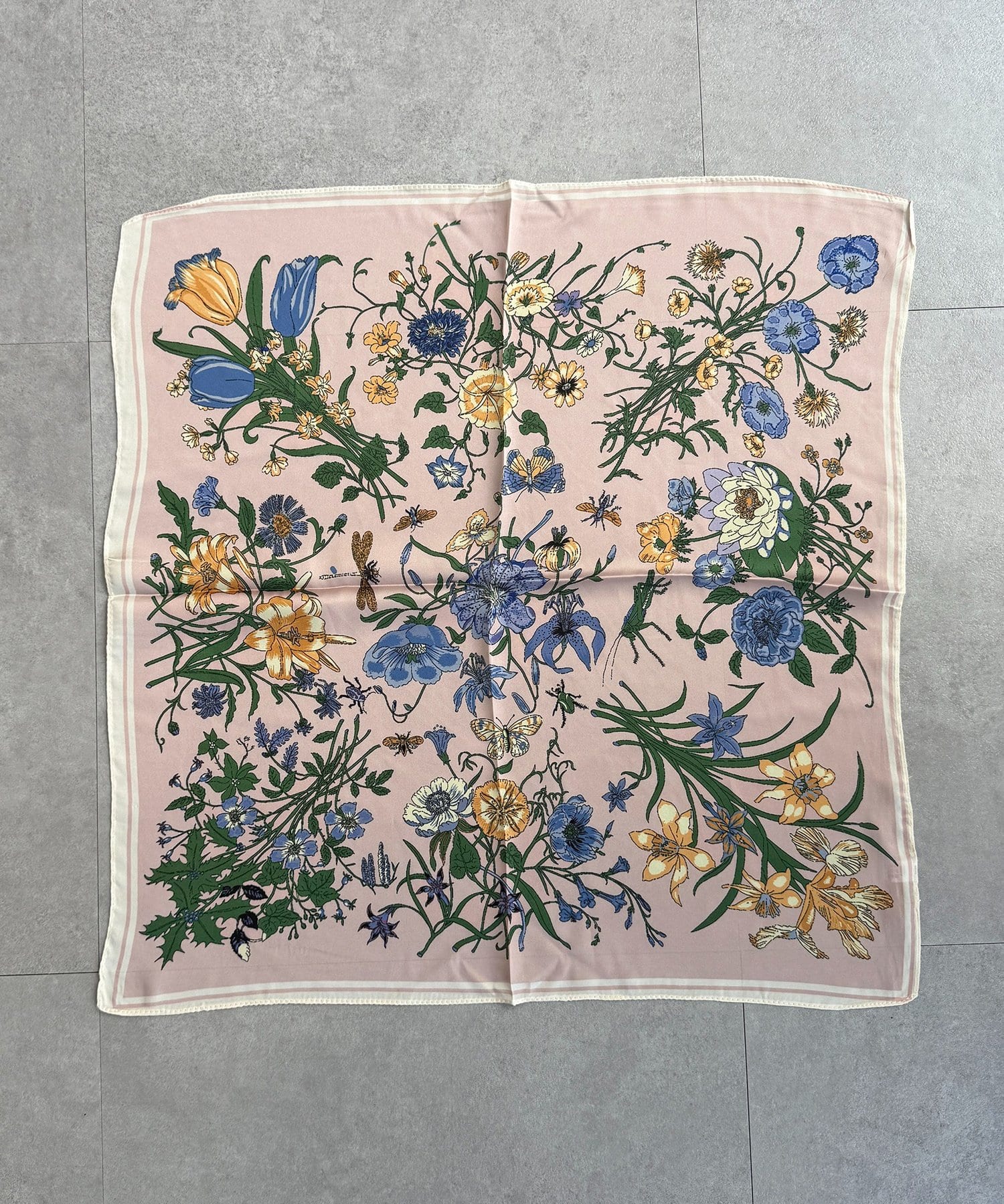 CPCM(シーピーシーエム) 花柄スカーフ