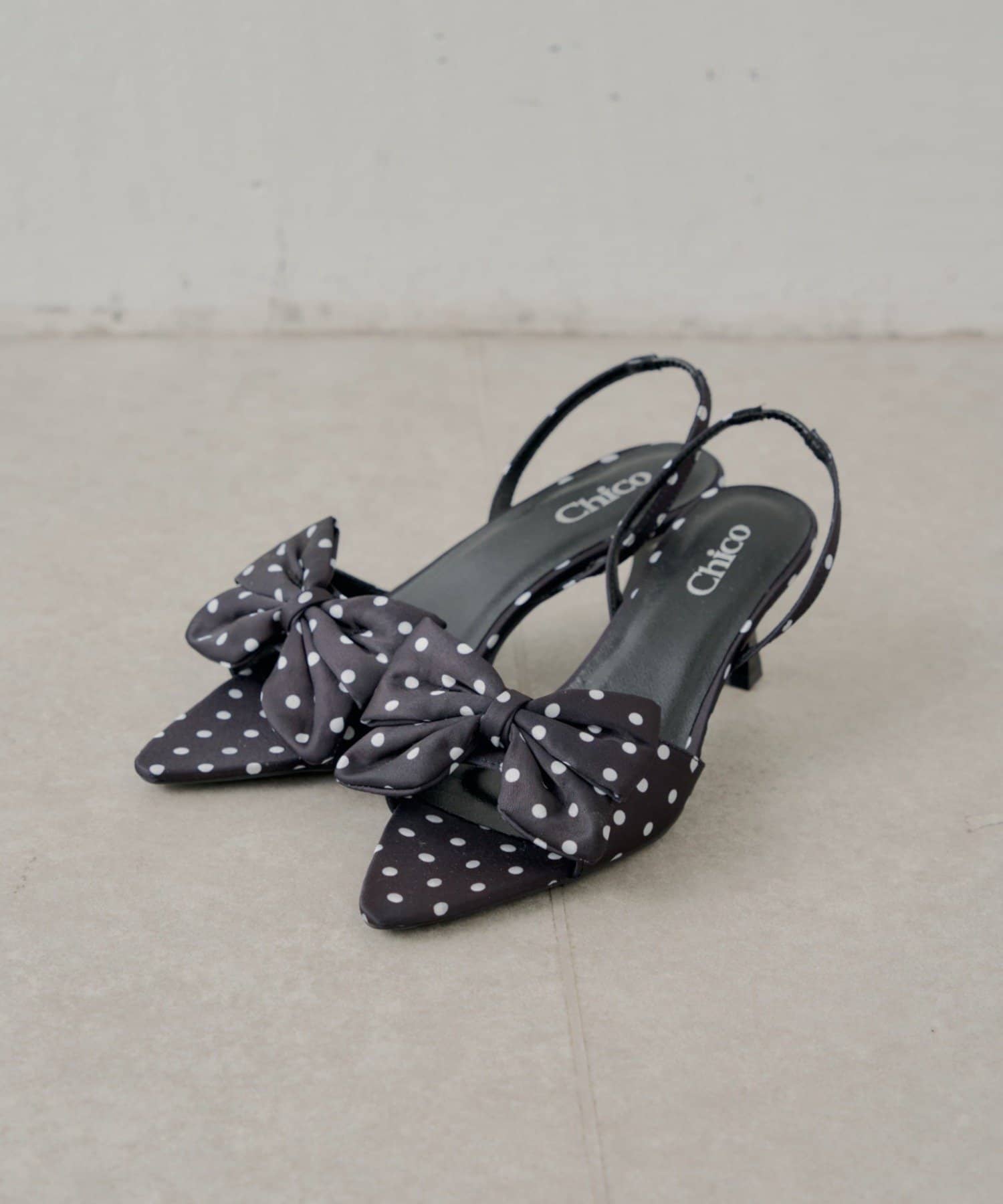 Chico(チコ) ドットリボンサンダル
