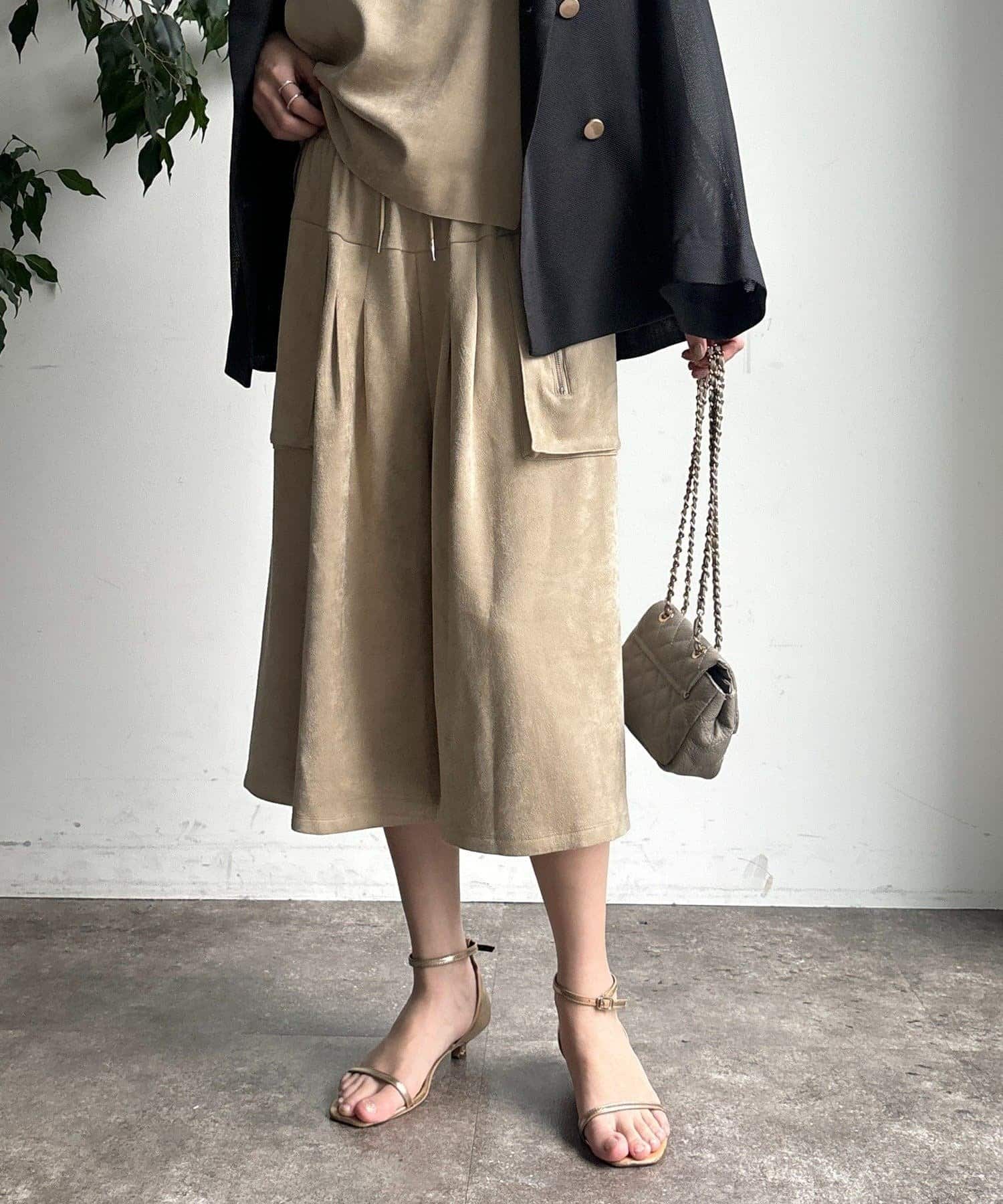 OUTLET(アウトレット) 【DouDou】フェイクスエードハーフパンツ