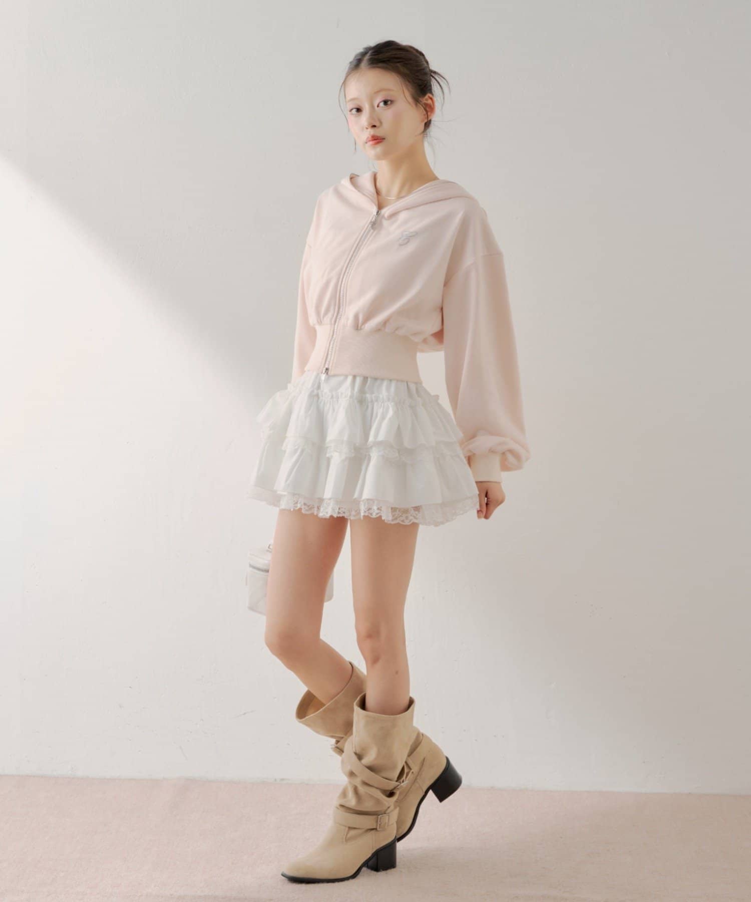 Chico(チコ) ダブルジップショート丈パーカー