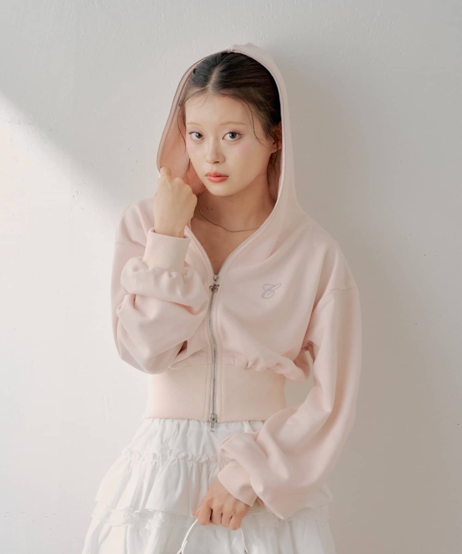 Chico(チコ) ダブルジップショート丈パーカー