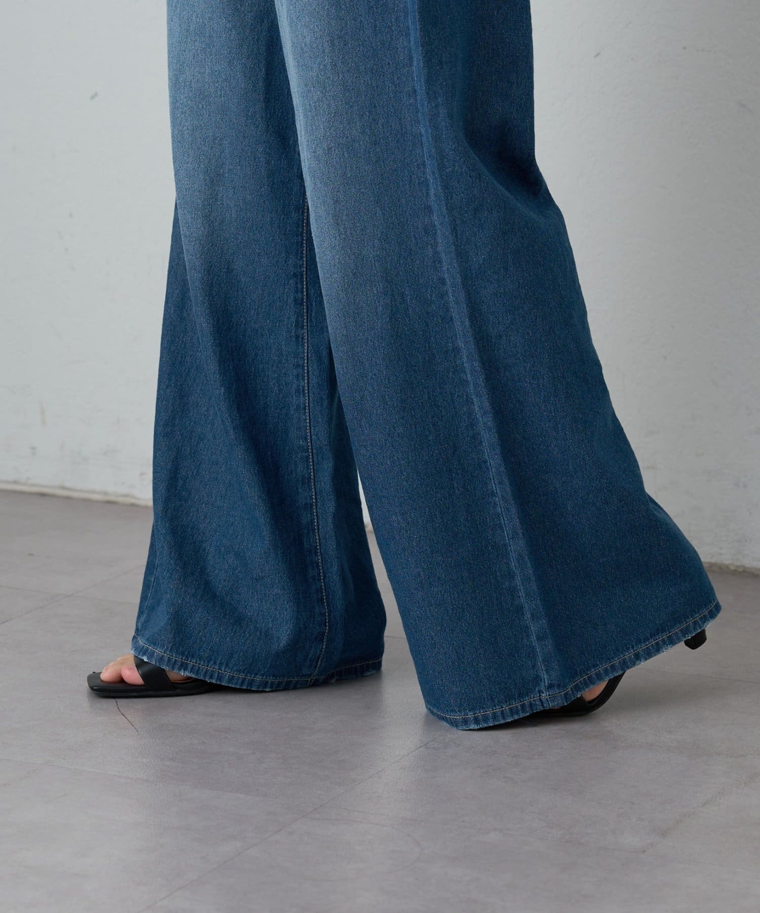 CIAOPANIC TYPY(チャオパニックティピー) 柔らかルーズフレアイージーデニム