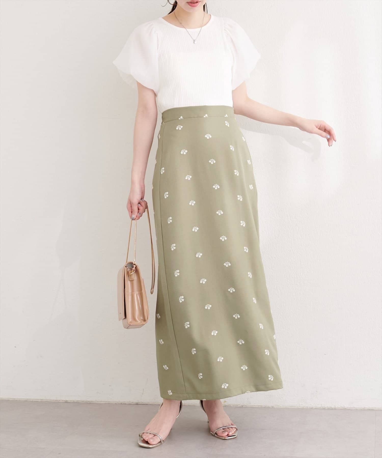 natural couture(ナチュラルクチュール) 花柄ツイルナロースカート