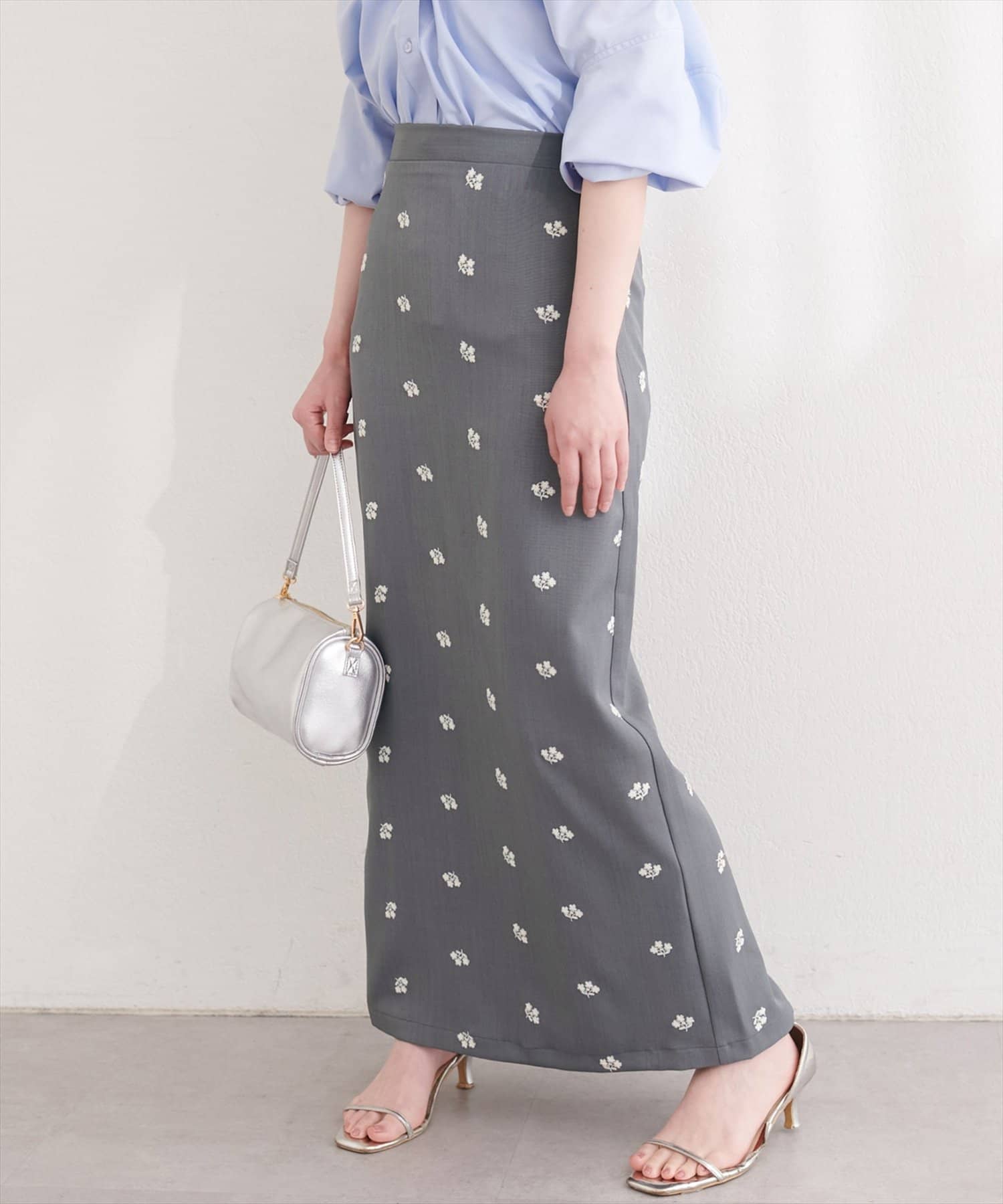 natural couture(ナチュラルクチュール) 花柄ツイルナロースカート