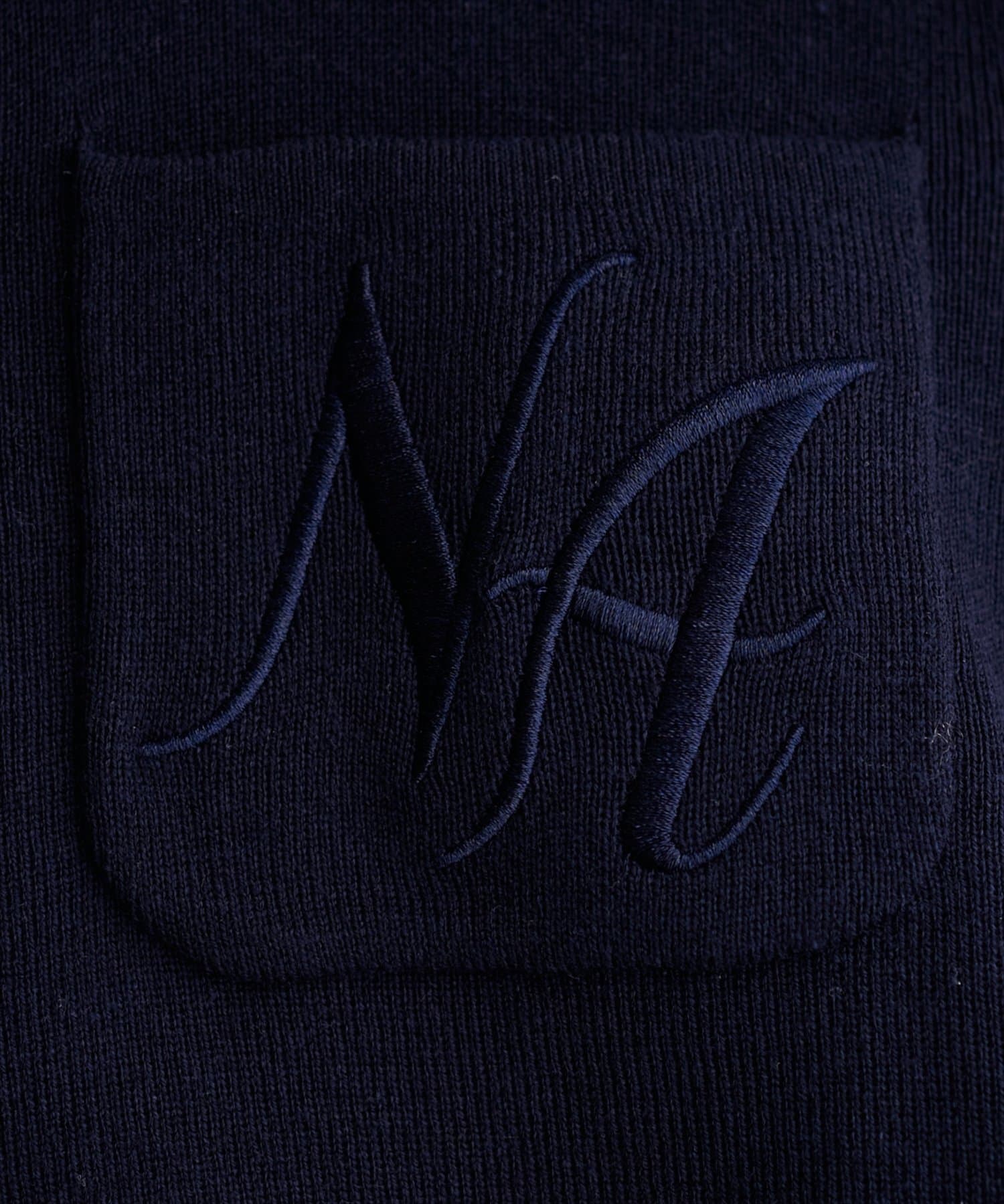 natural couture(ナチュラルクチュール) ロゴ刺繍ポケットカーディガン