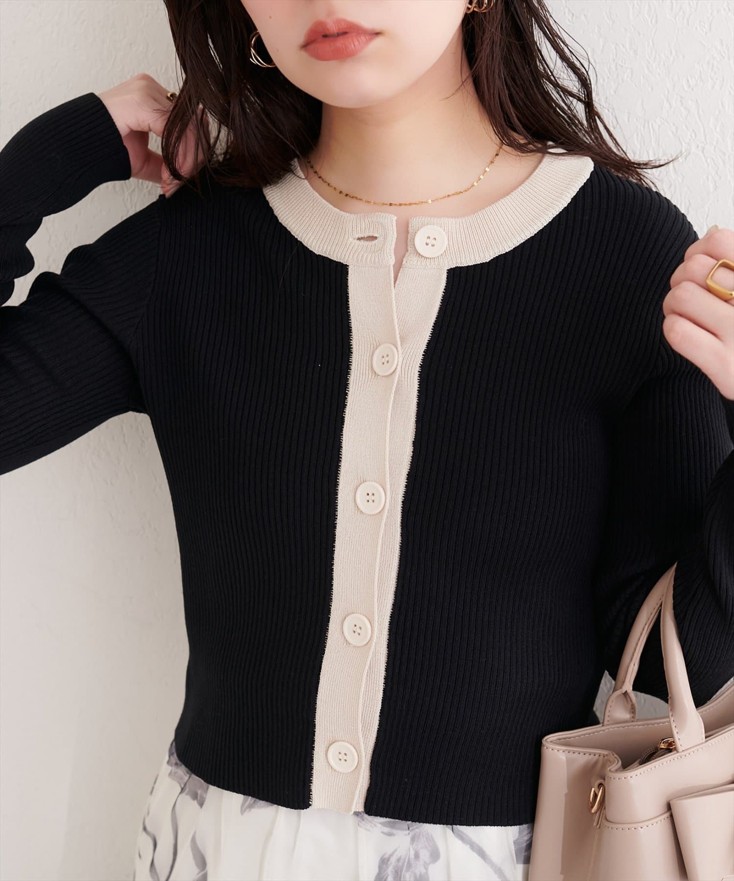 natural couture(ナチュラルクチュール) 細リブ配色ショート丈カーディガン