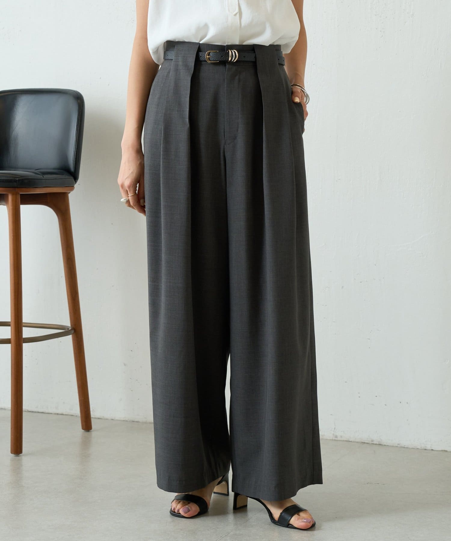 BEARDSLEY(ビアズリー) 《3/28(土)12時予約》エステルシャンブレータックパンツ《LIVETART》