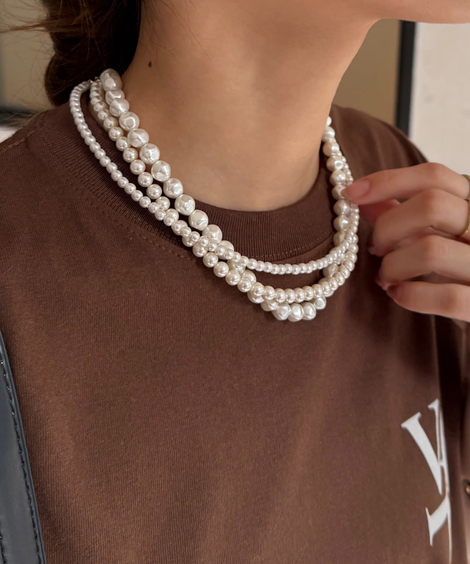 DOUDOU(ドゥドゥ) マグネット3連パールネックレス