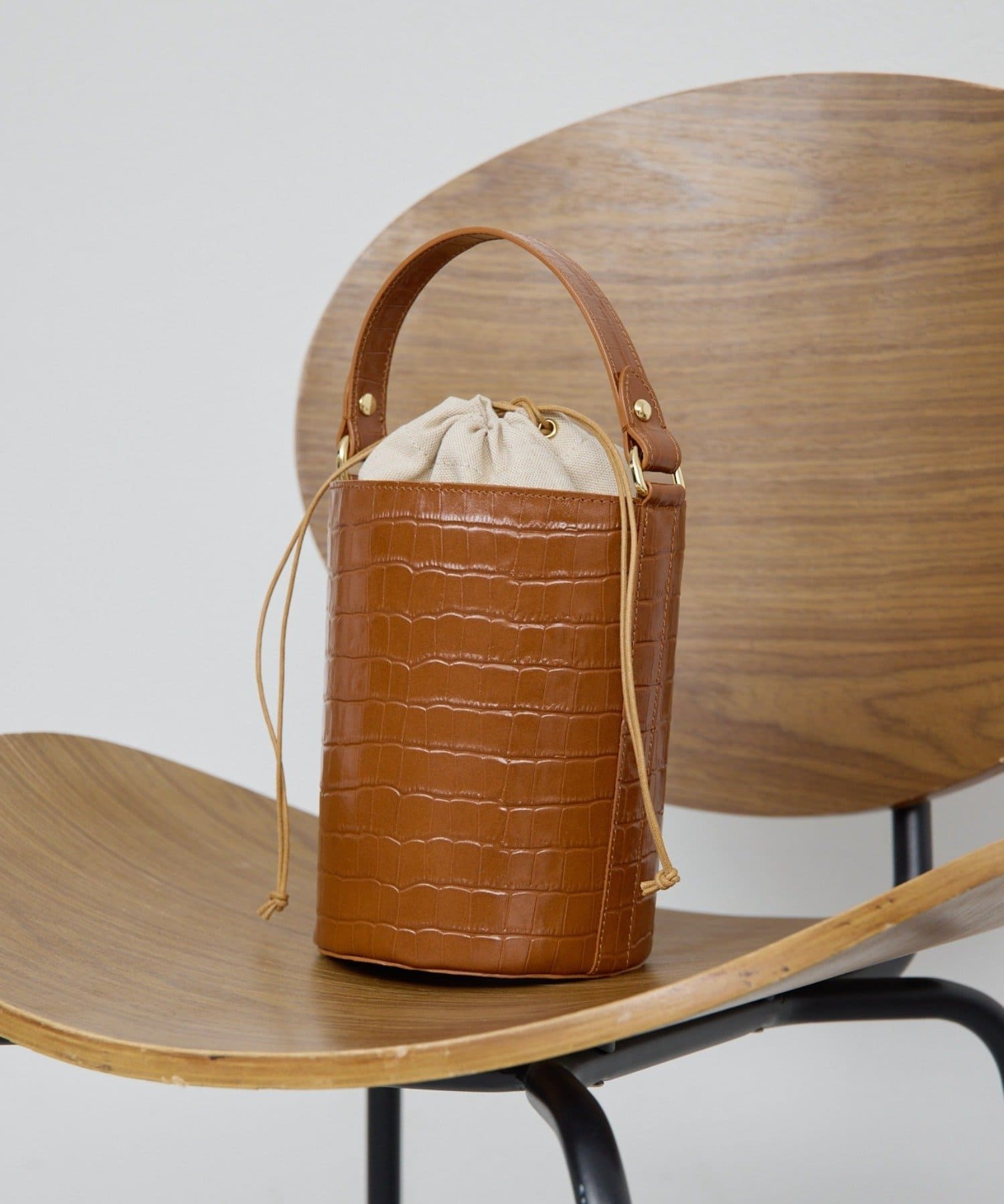 GALLARDAGALANTE(ガリャルダガランテ) 【Maurizio Taiuti】サークルバッグ