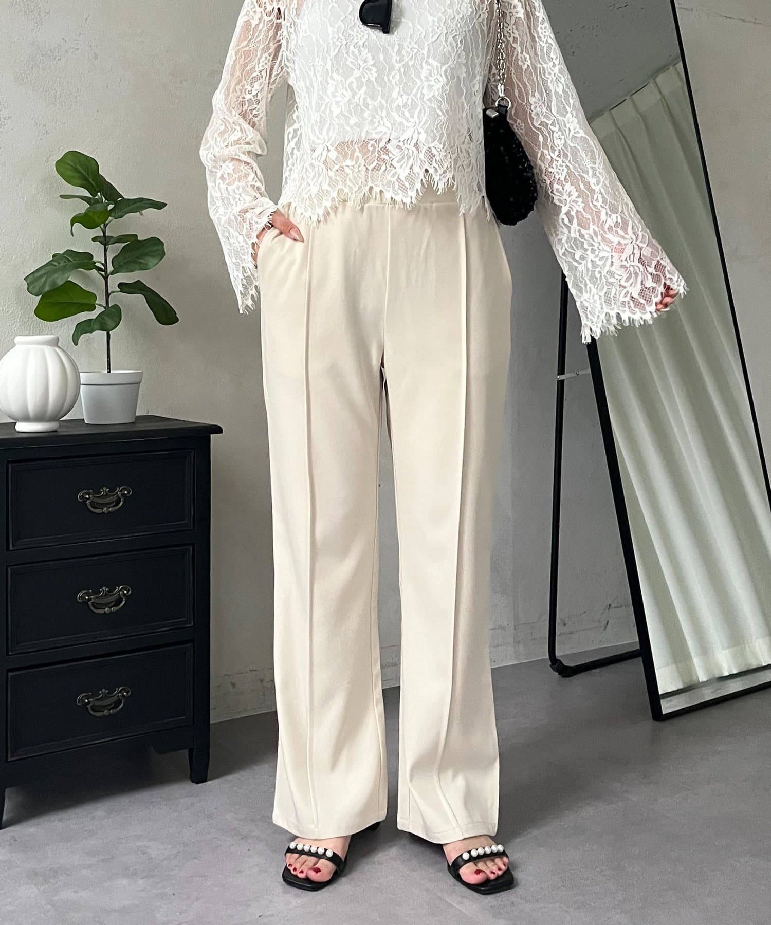 prose verse(プロズヴェール) センターピンタックウエストドロストフレアパンツ