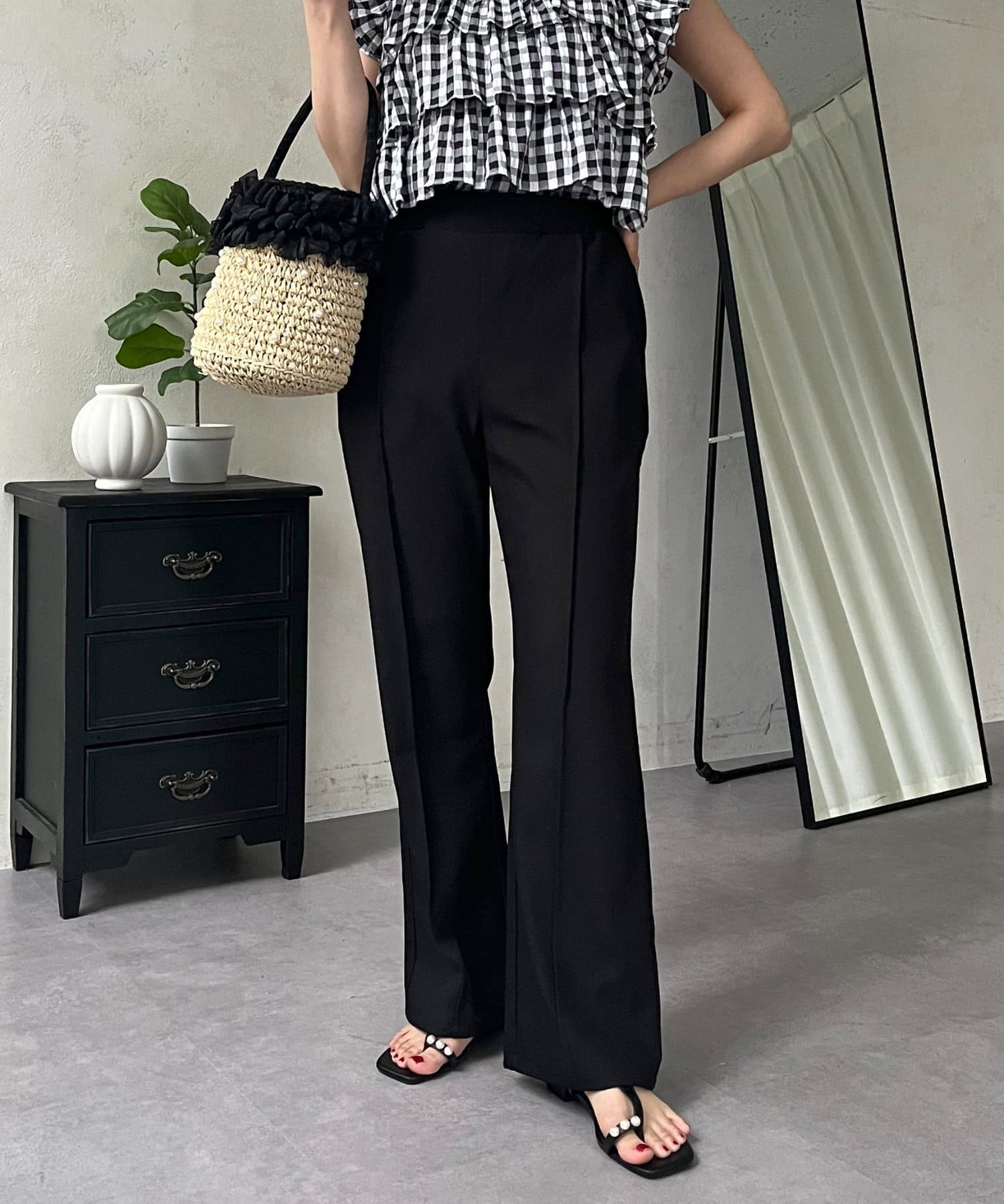 prose verse(プロズヴェール) センターピンタックウエストドロストフレアパンツ