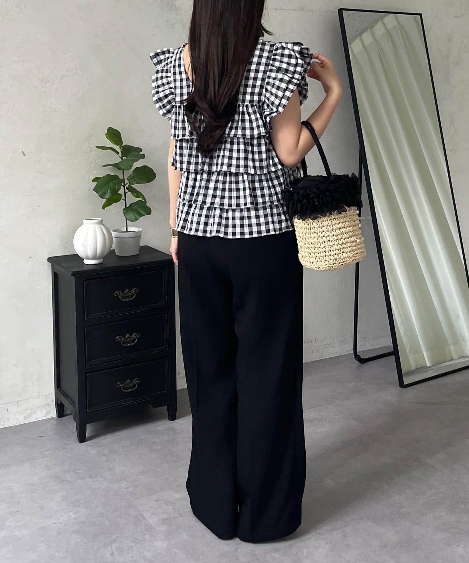 prose verse(プロズヴェール) スクエアネックティアードフリルギンガムブラウス