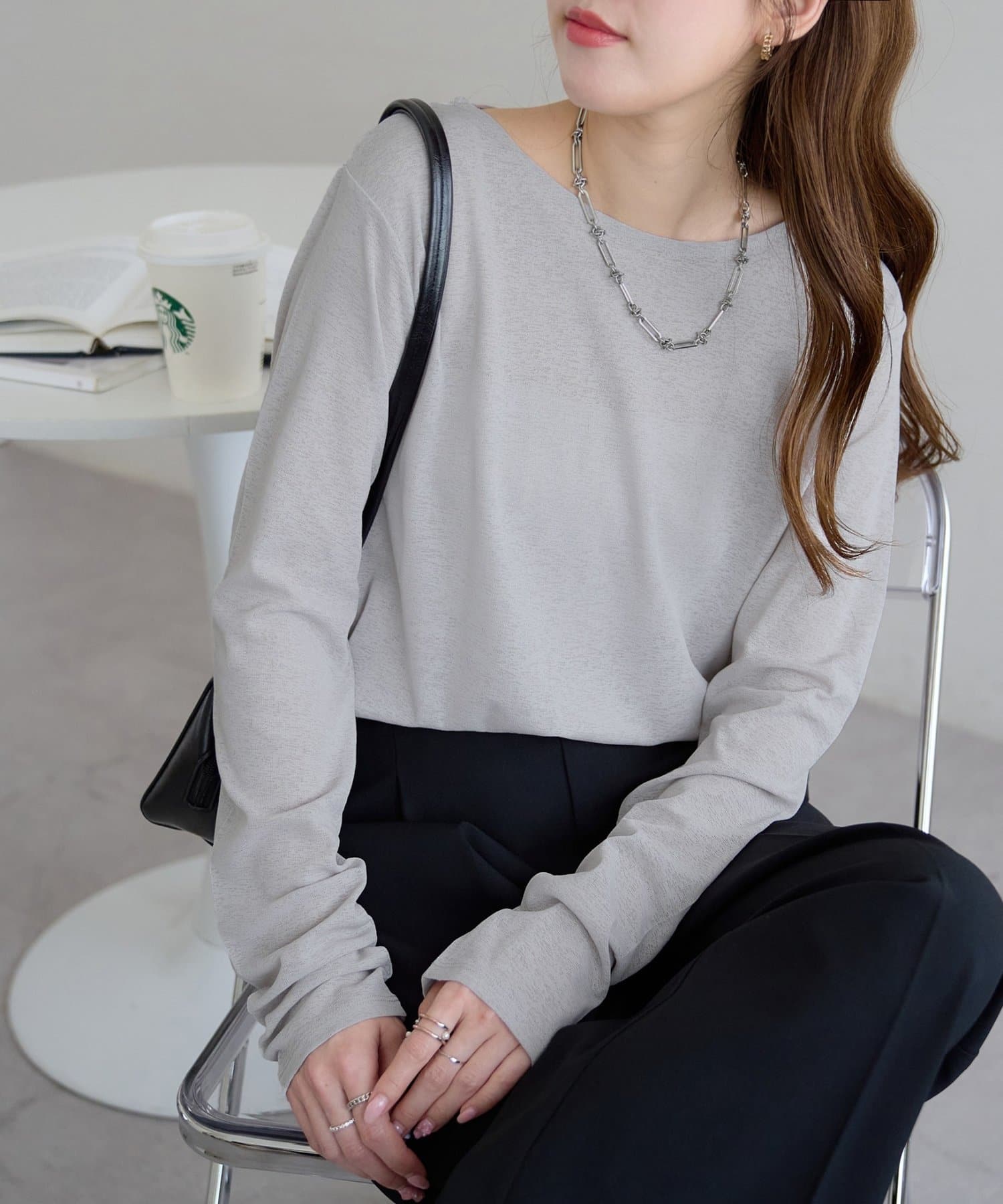 DISCOAT(ディスコート) 【WEB限定】シアー裾ラウンドプルオーバー