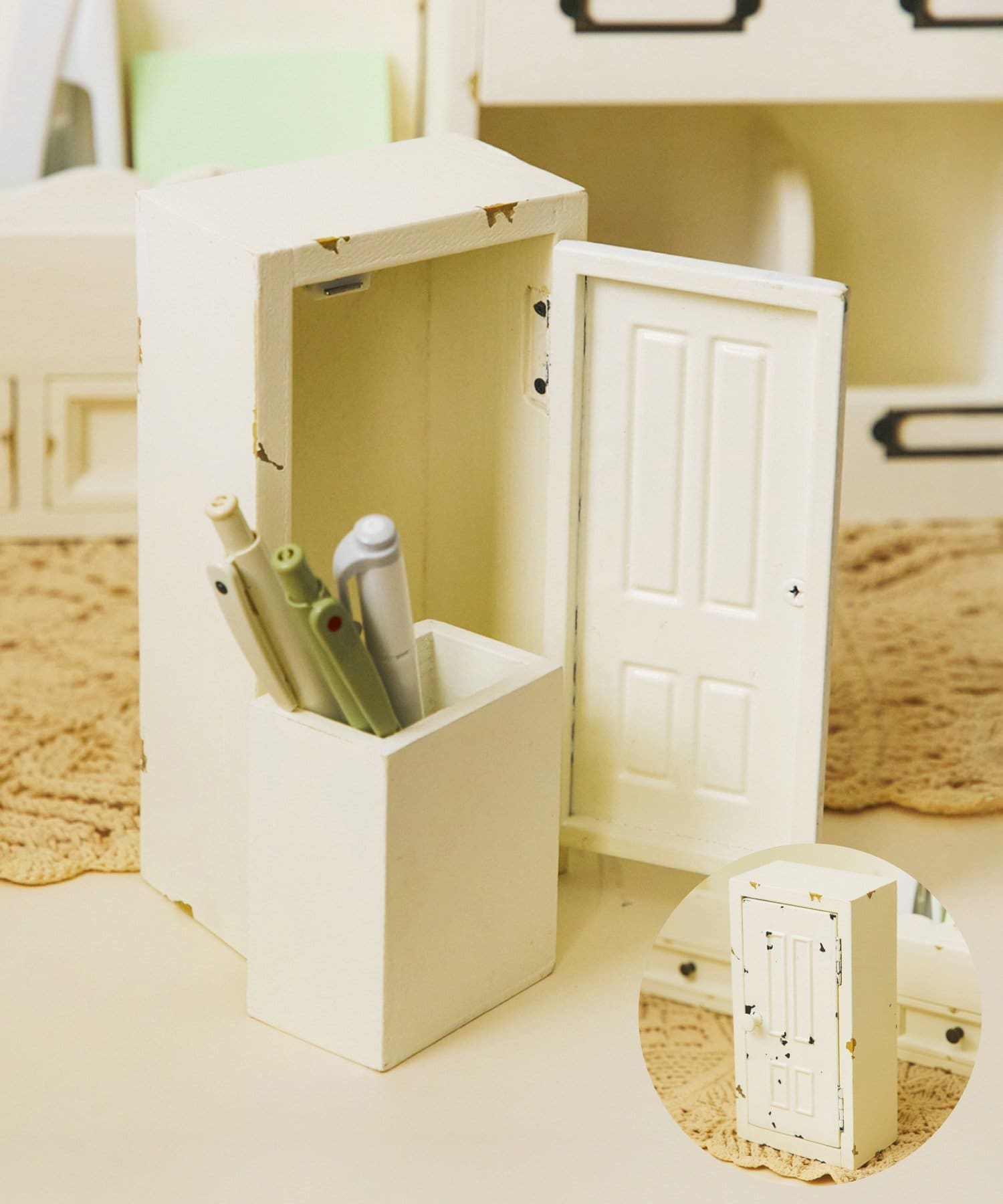 salut!(サリュ) 《WEB限定商品》ドアモチーフペン収納／choupinet