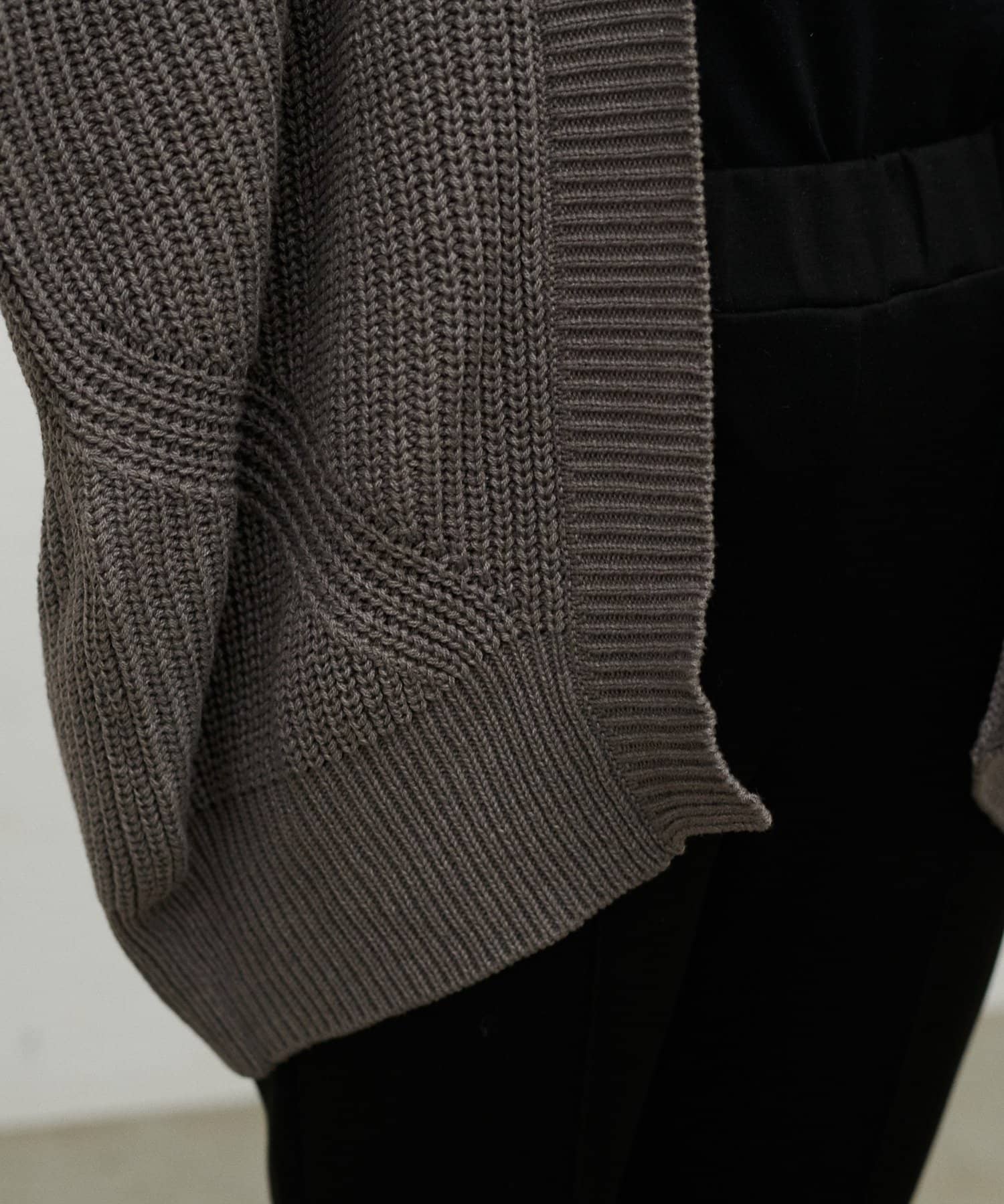 LARUTA(ラルータ) ドロップショルダー片畦ニットカーディガン