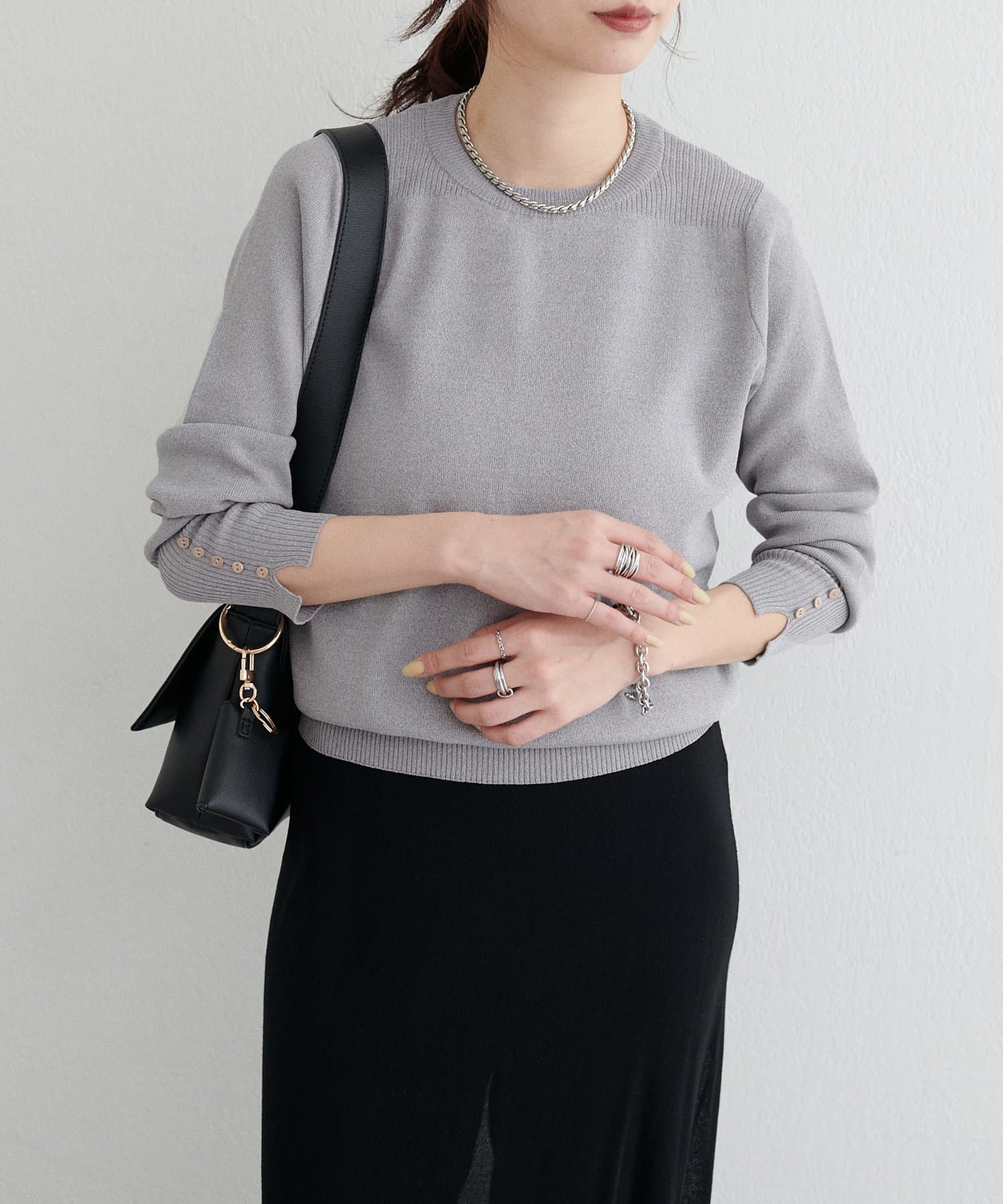 LARUTA(ラルータ) 袖口ちび釦シンプルニット