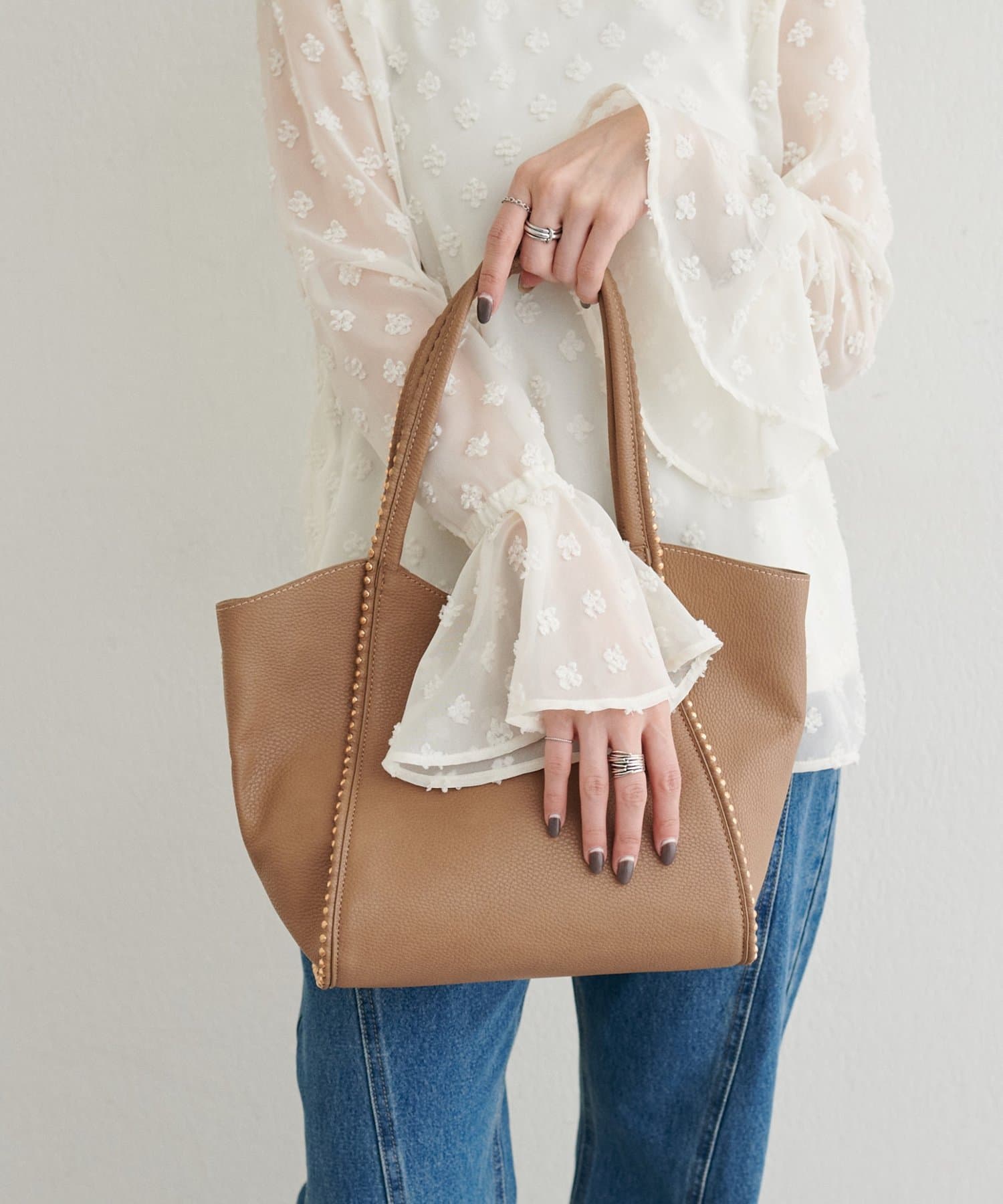 LARUTA(ラルータ) ボールチェーン2WAYトート