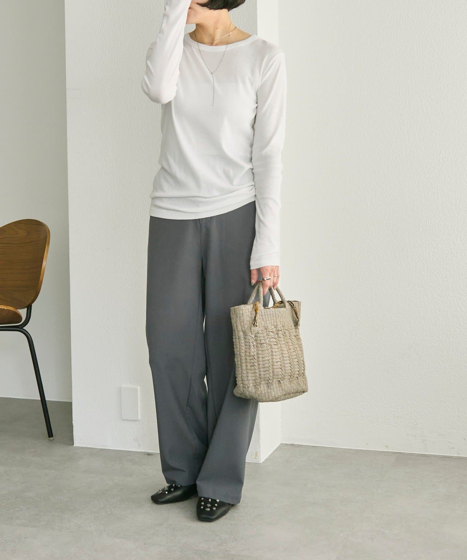 ear PAPILLONNER(イア パピヨネ) バリ島バケットショルダーバッグ《本革》