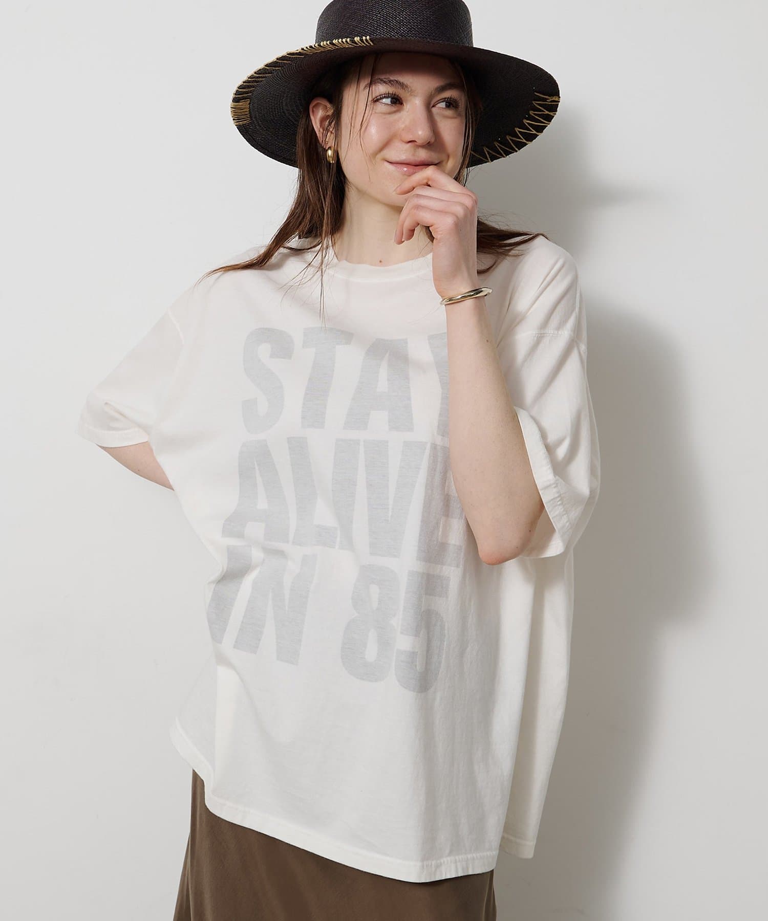 Whim Gazette(ウィム ガゼット) 【KATHARINE HAMNETT】別注バックプリントロゴTシャツ