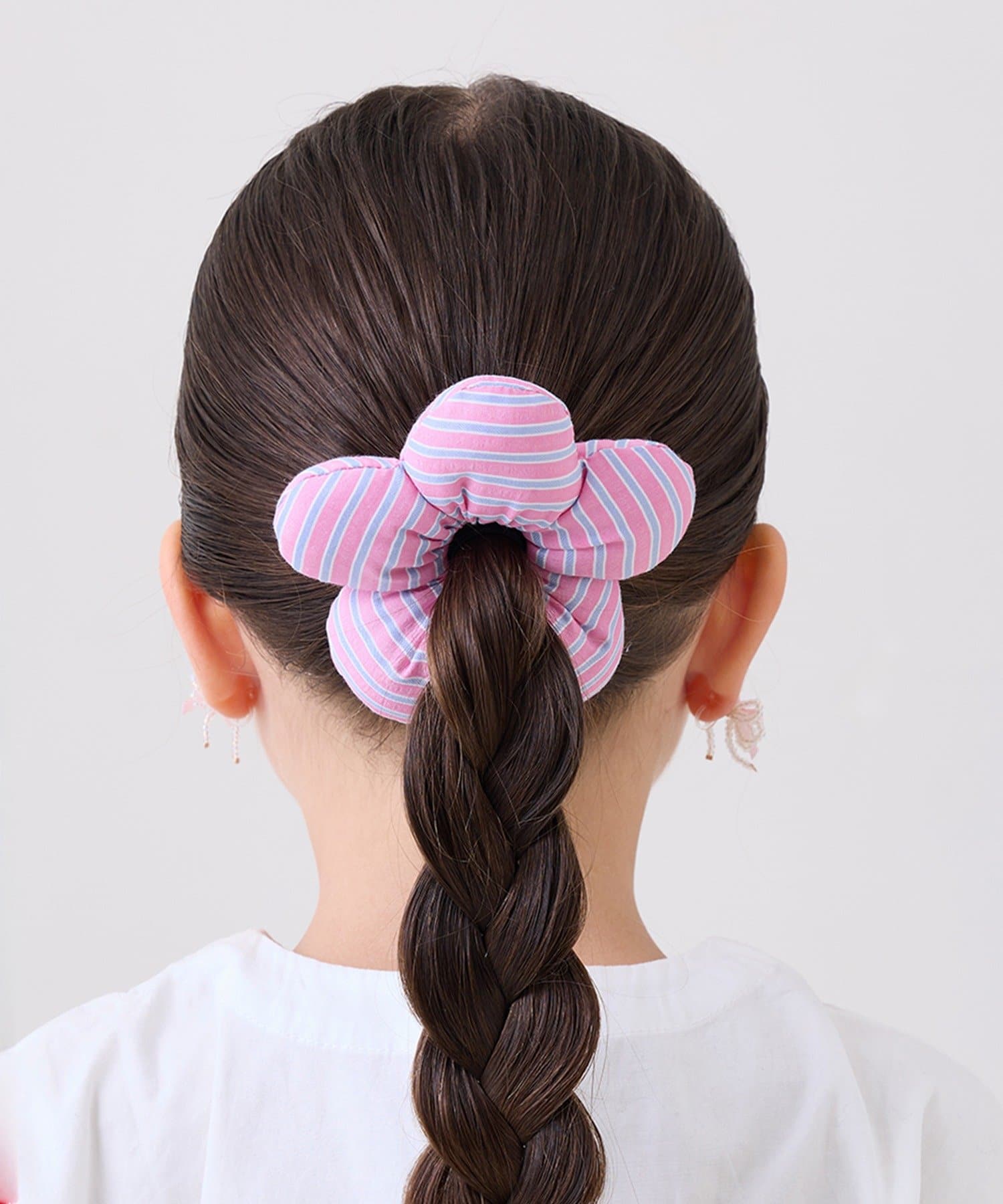 3COINS(スリーコインズ) プックリストライプシュシュ／KIDS