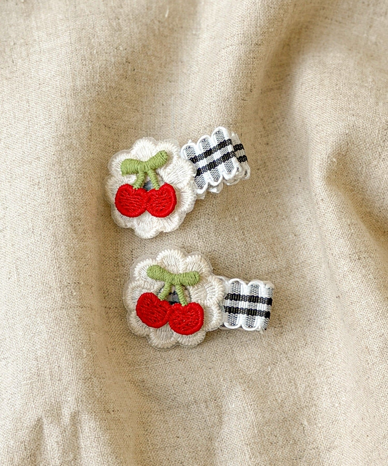 3COINS(スリーコインズ) ギンガムチェックミニクリップ2個セット／KIDS